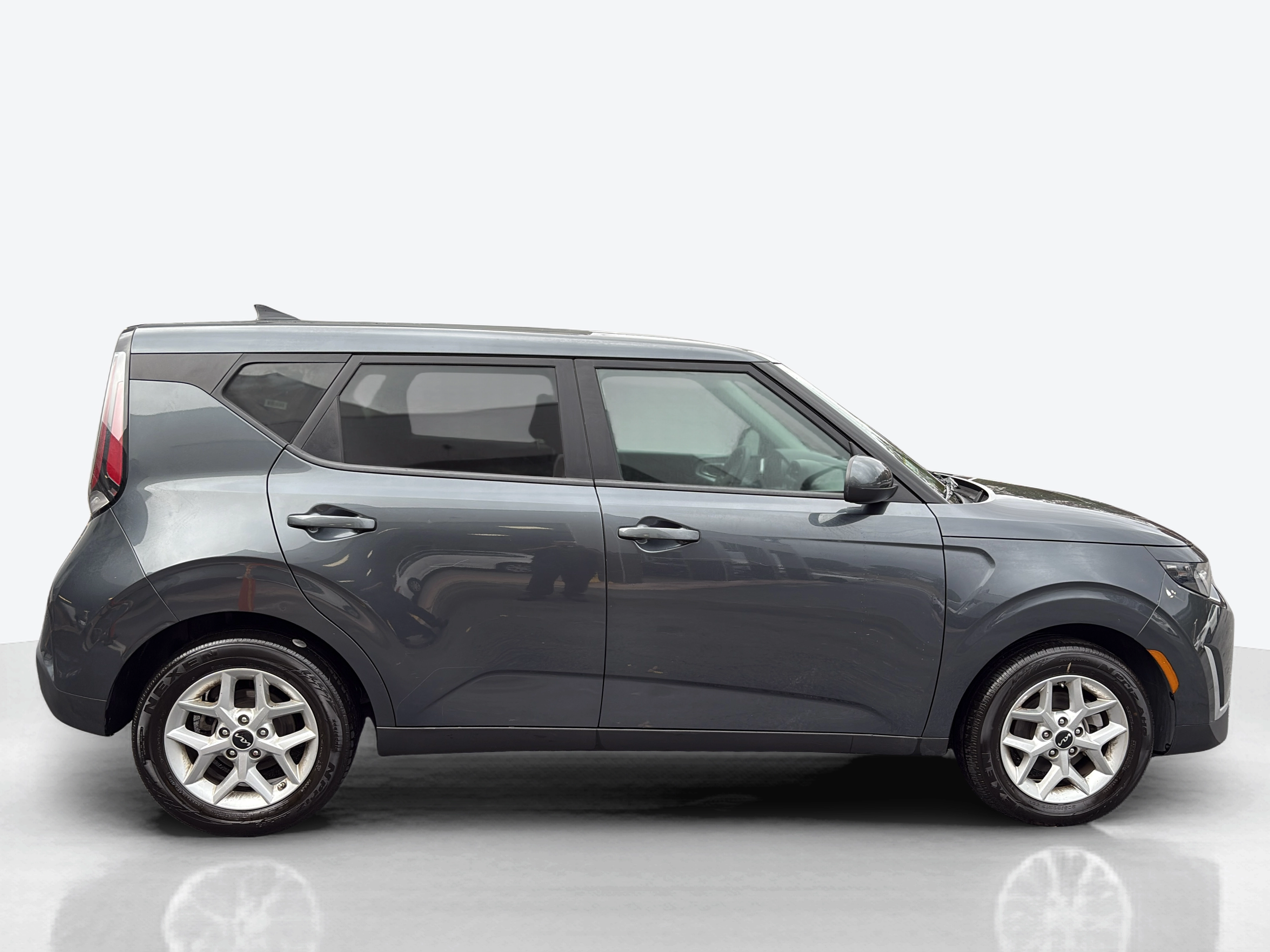 Vehicle exterior side