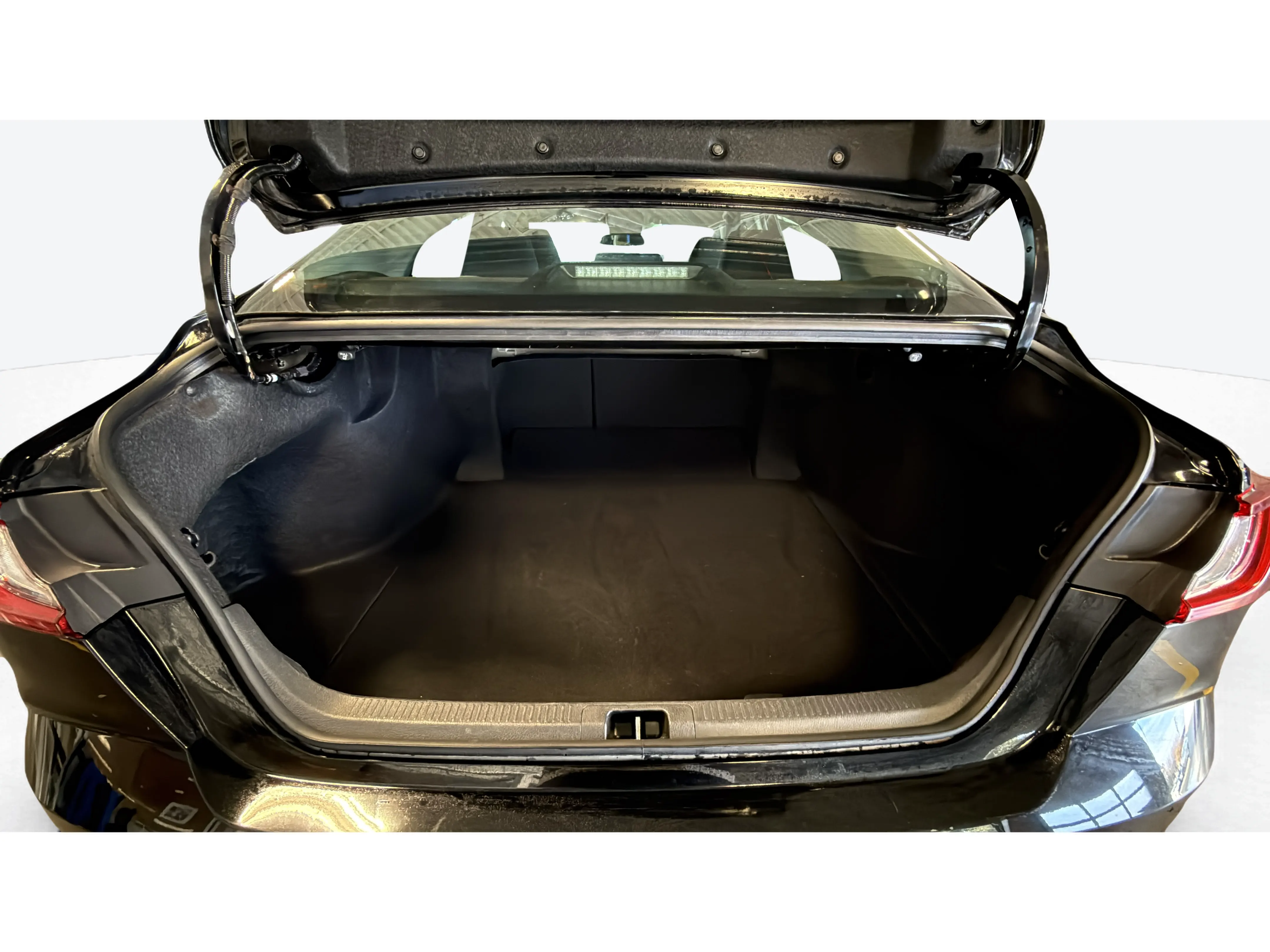 Vehicle interior 360 preview