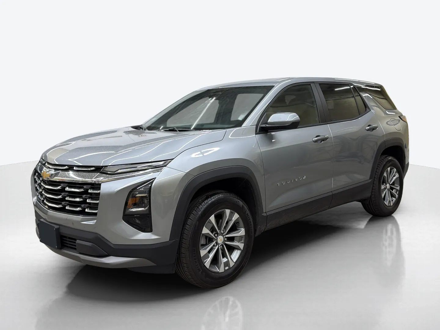 2025 Chevrolet Equinox — image 1 of 6