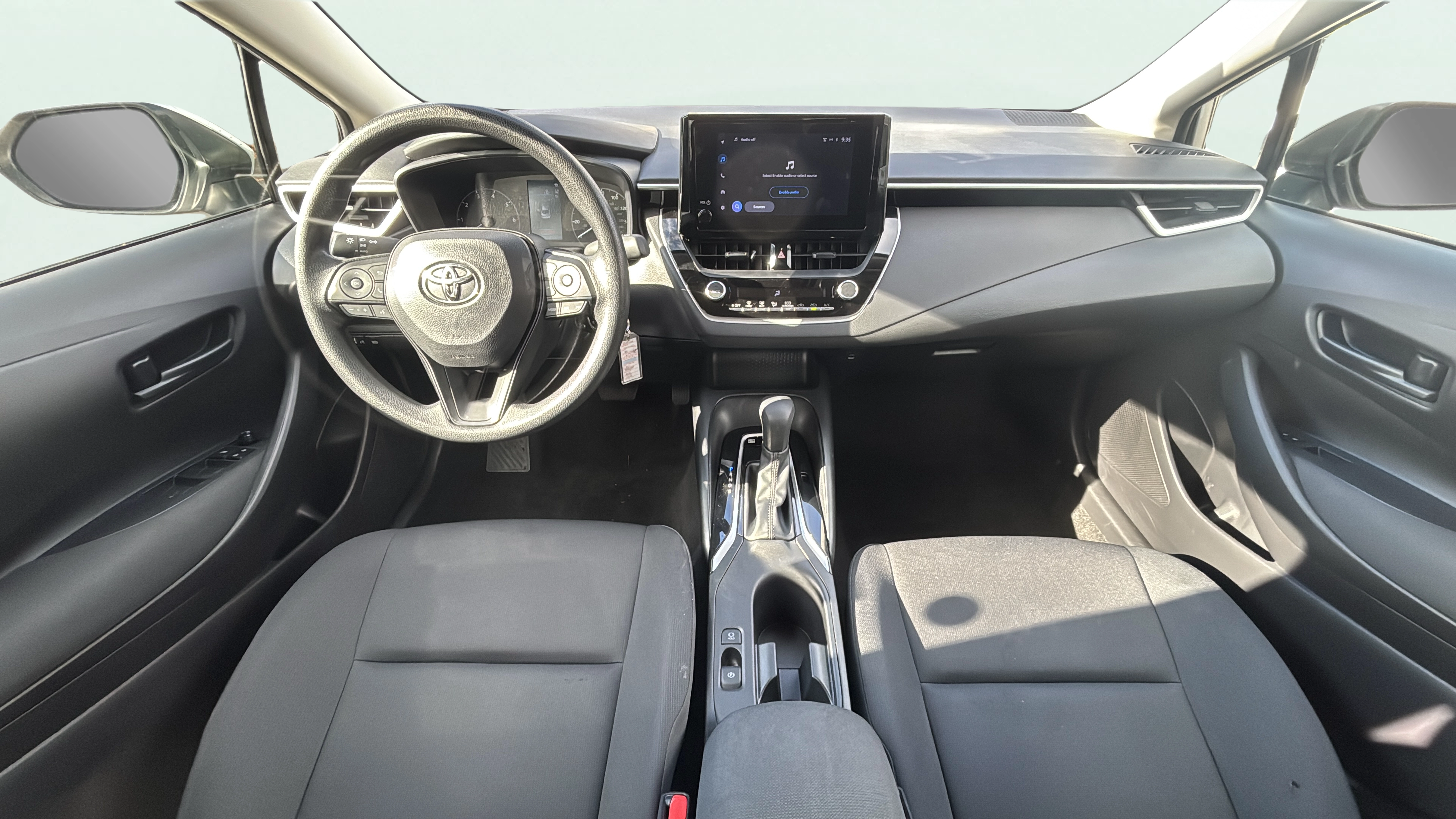 Vehicle interior 360 preview