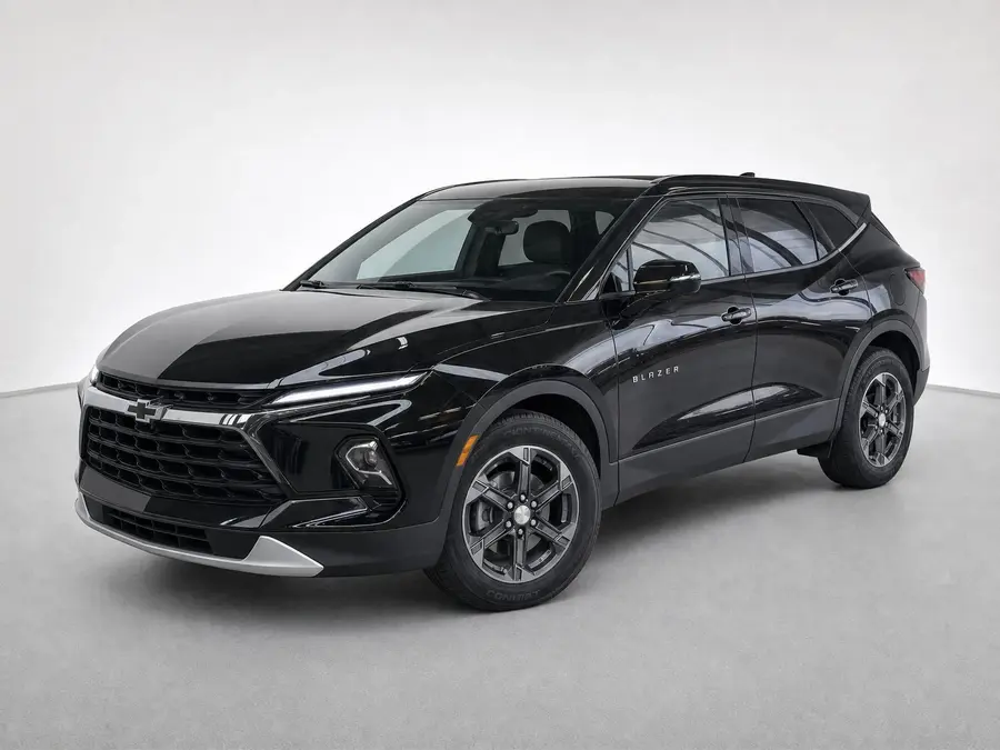 2025 Chevrolet Blazer — image 1 of 9