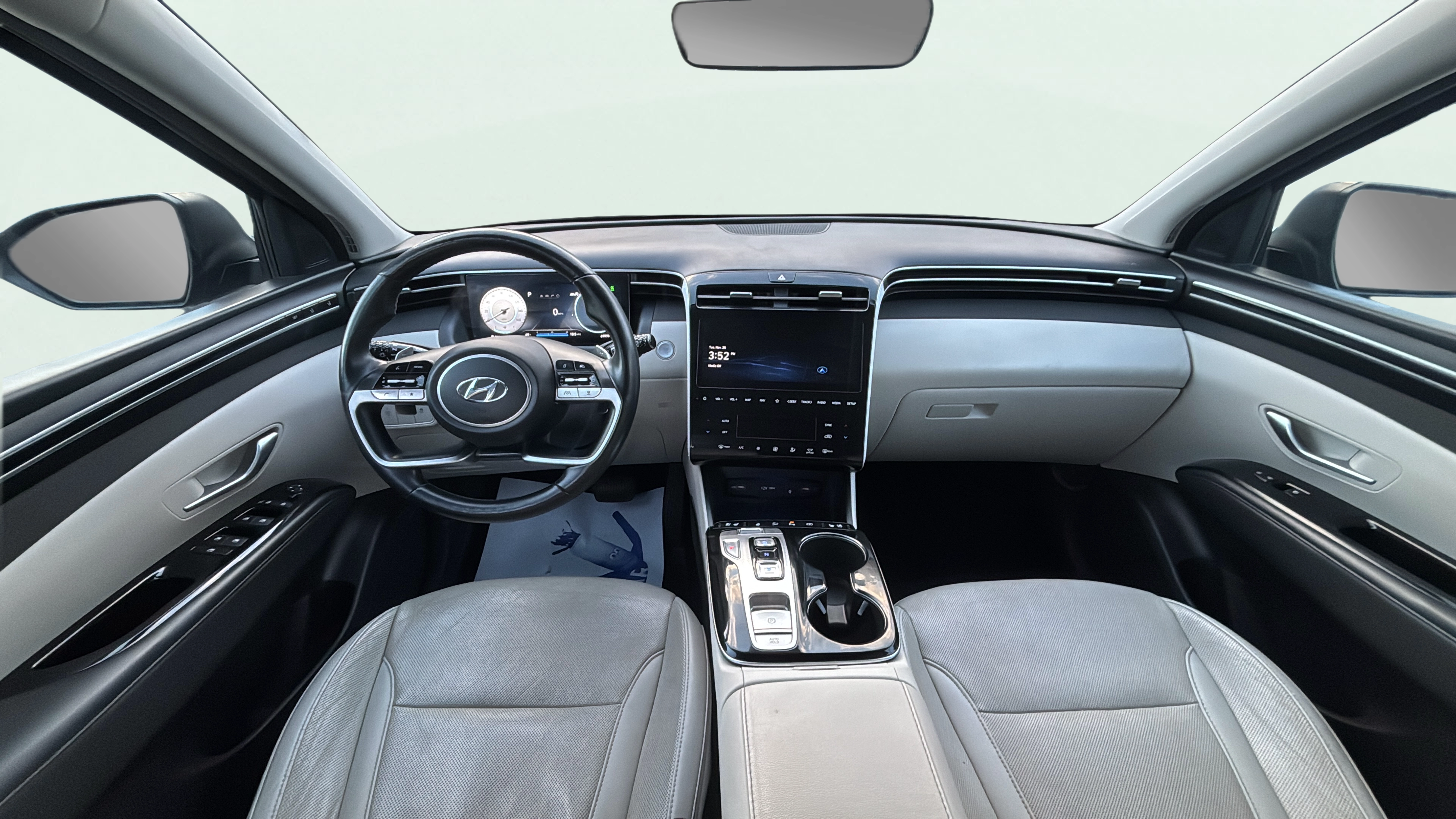 Vehicle interior 360 preview