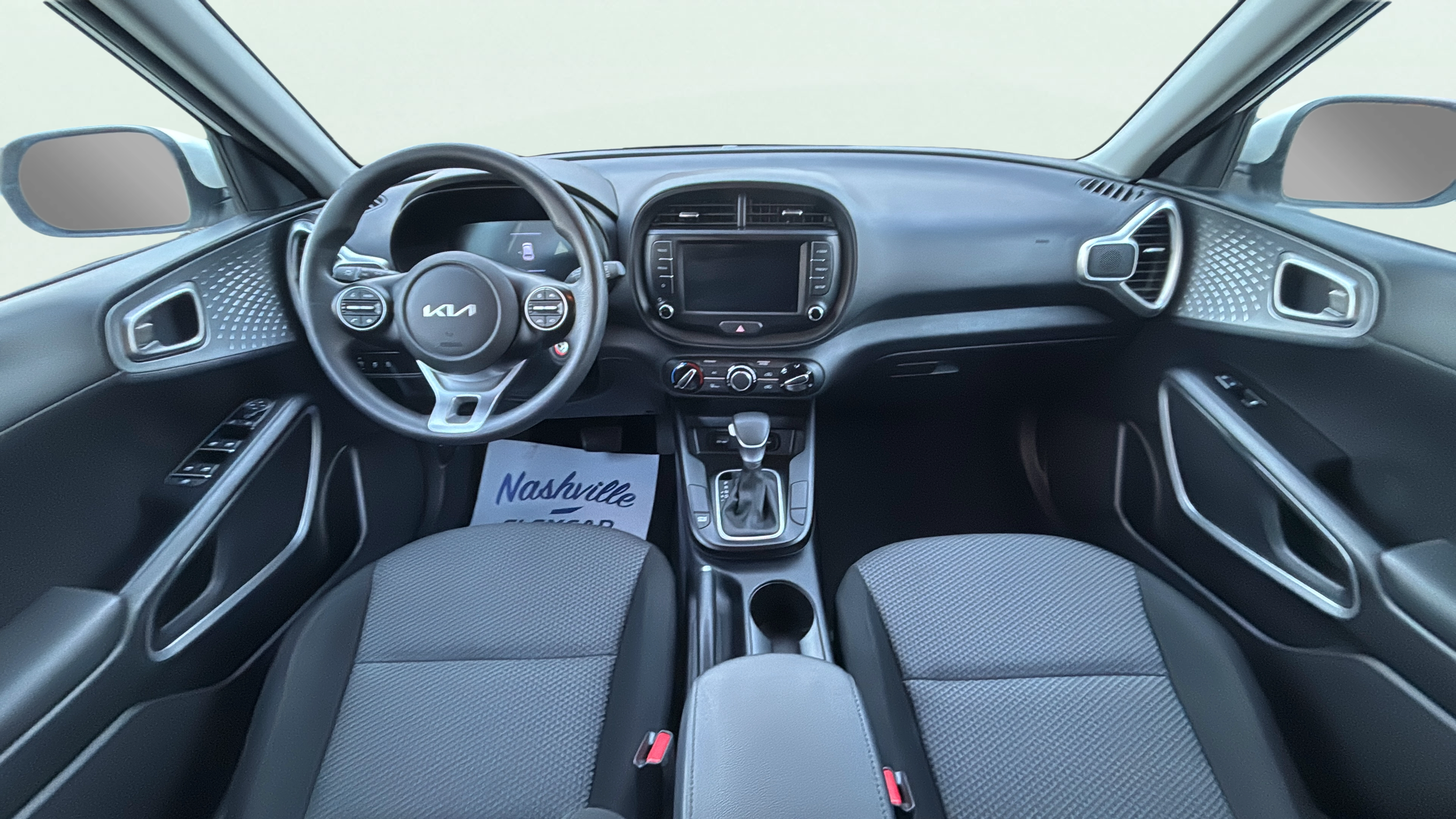 Vehicle interior 360 preview