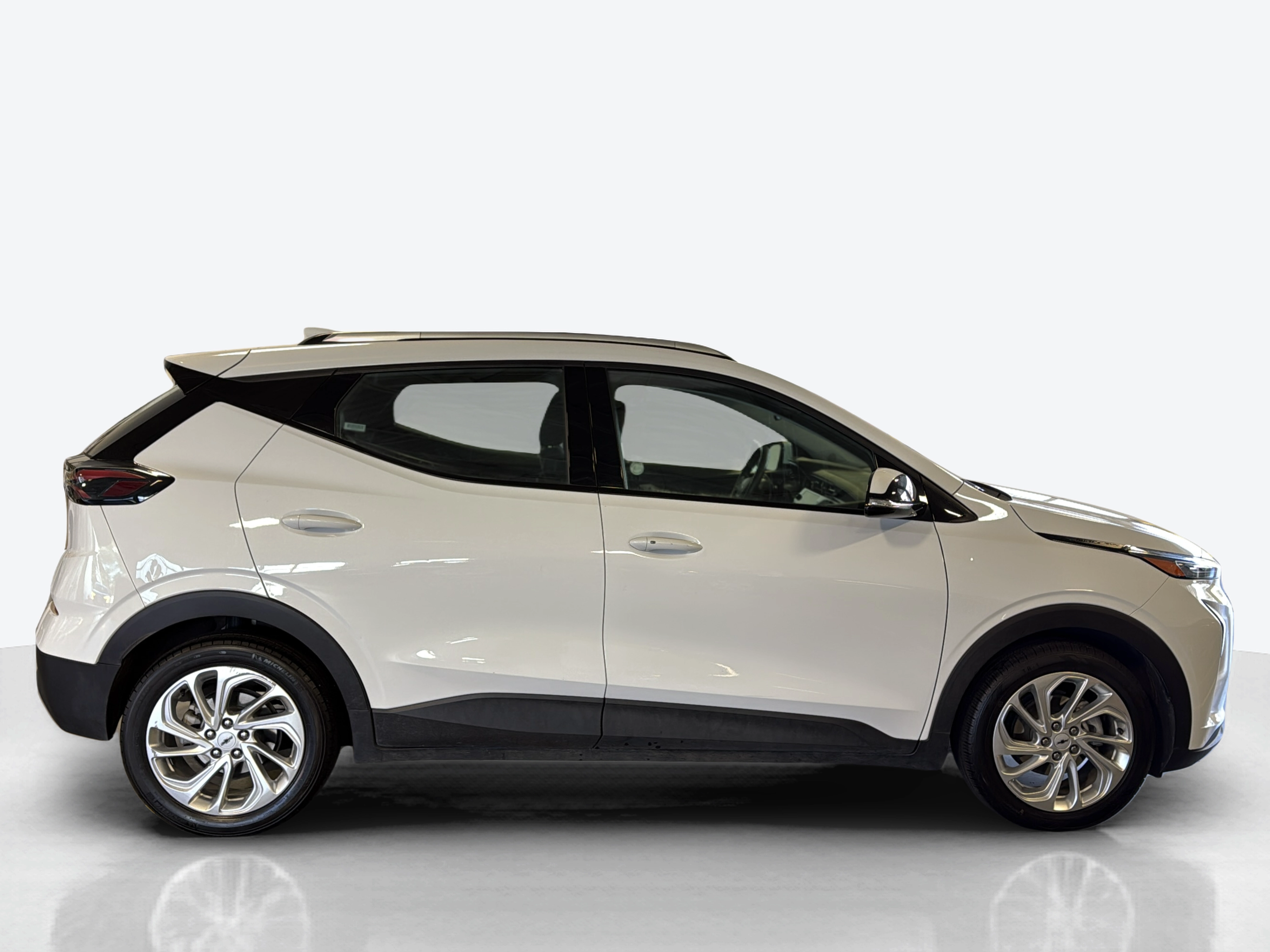 Vehicle exterior side