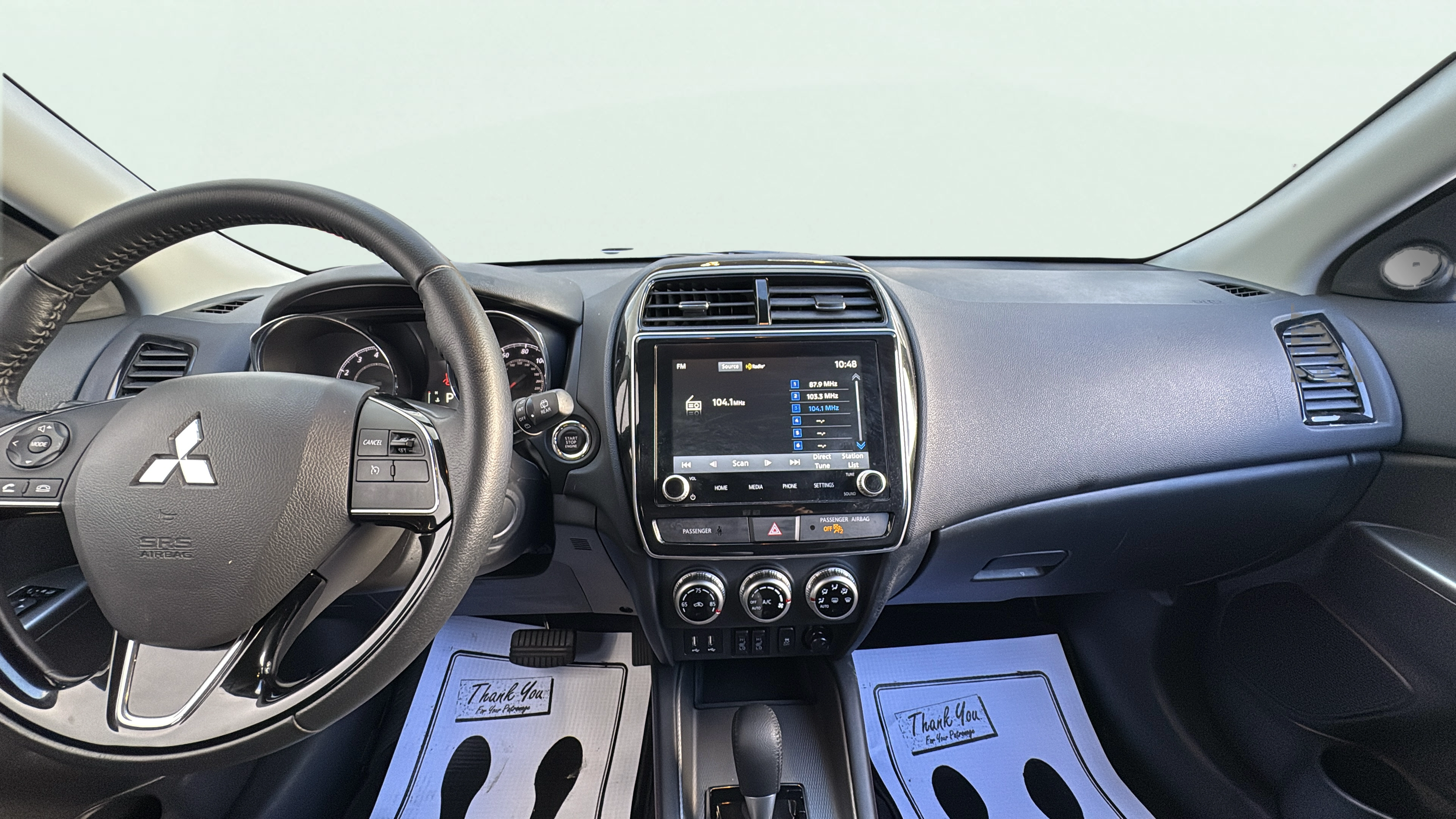 Vehicle interior 360 preview