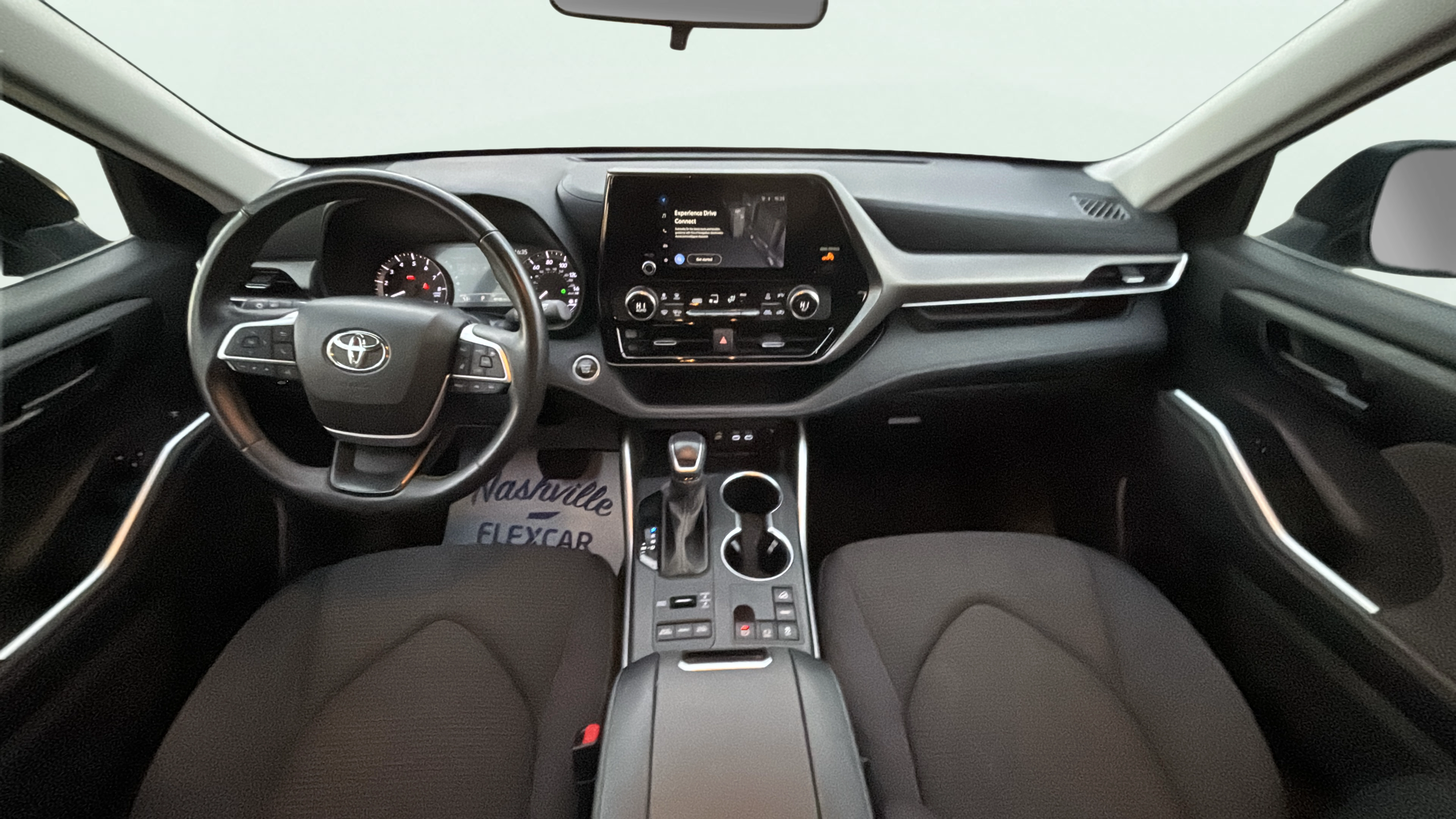 Vehicle interior 360 preview