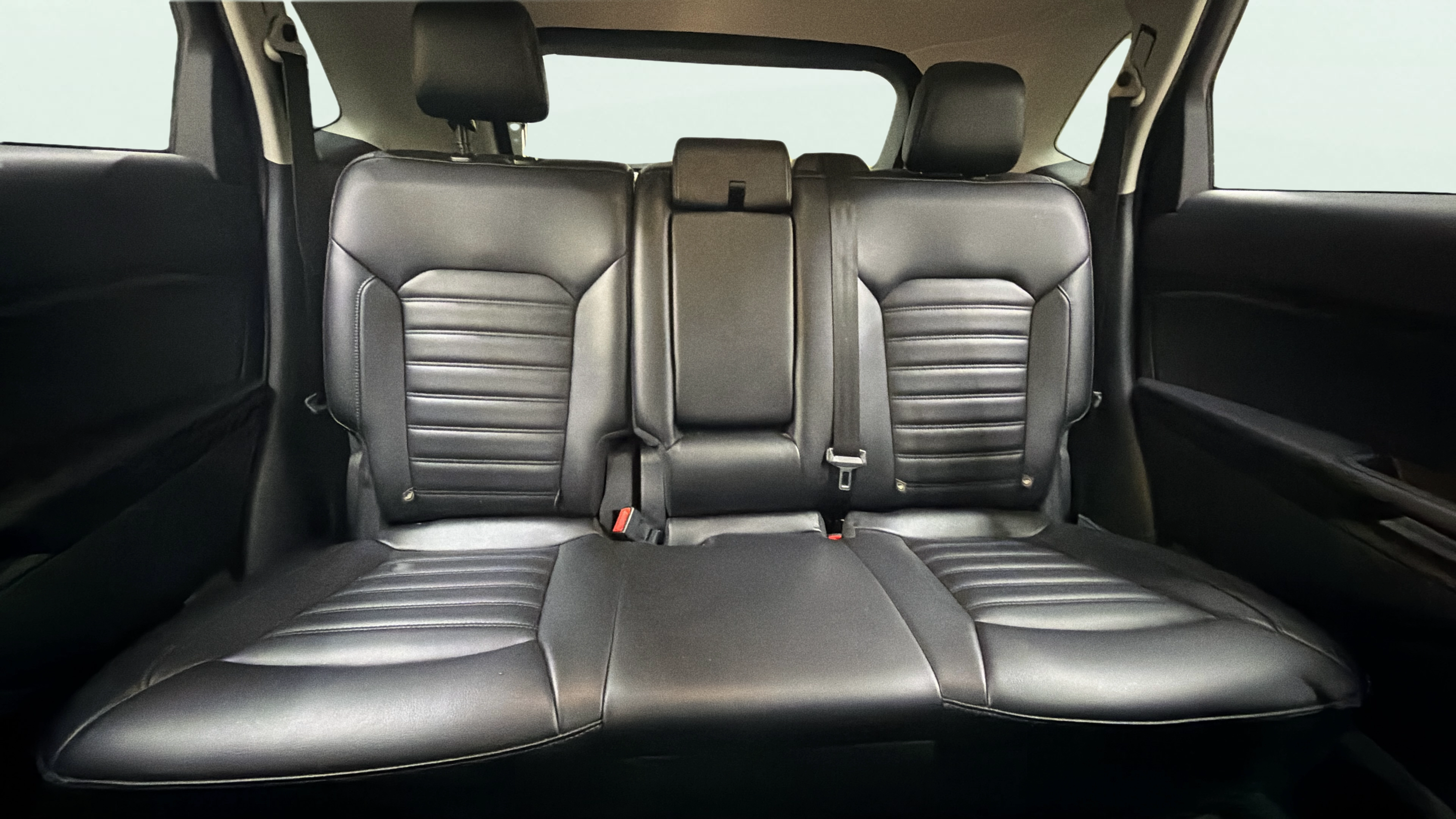 Vehicle interior 360 preview