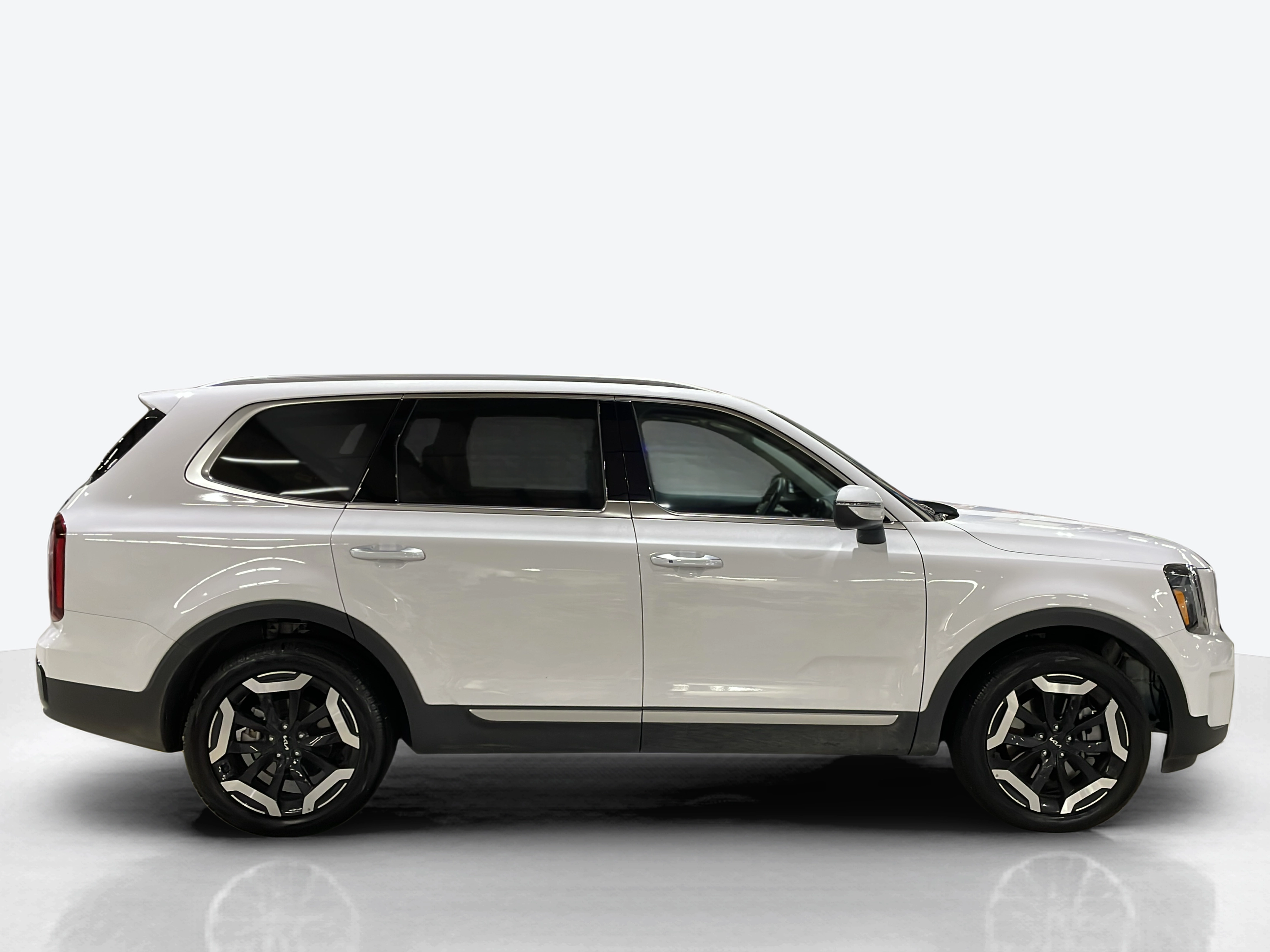 Vehicle exterior side