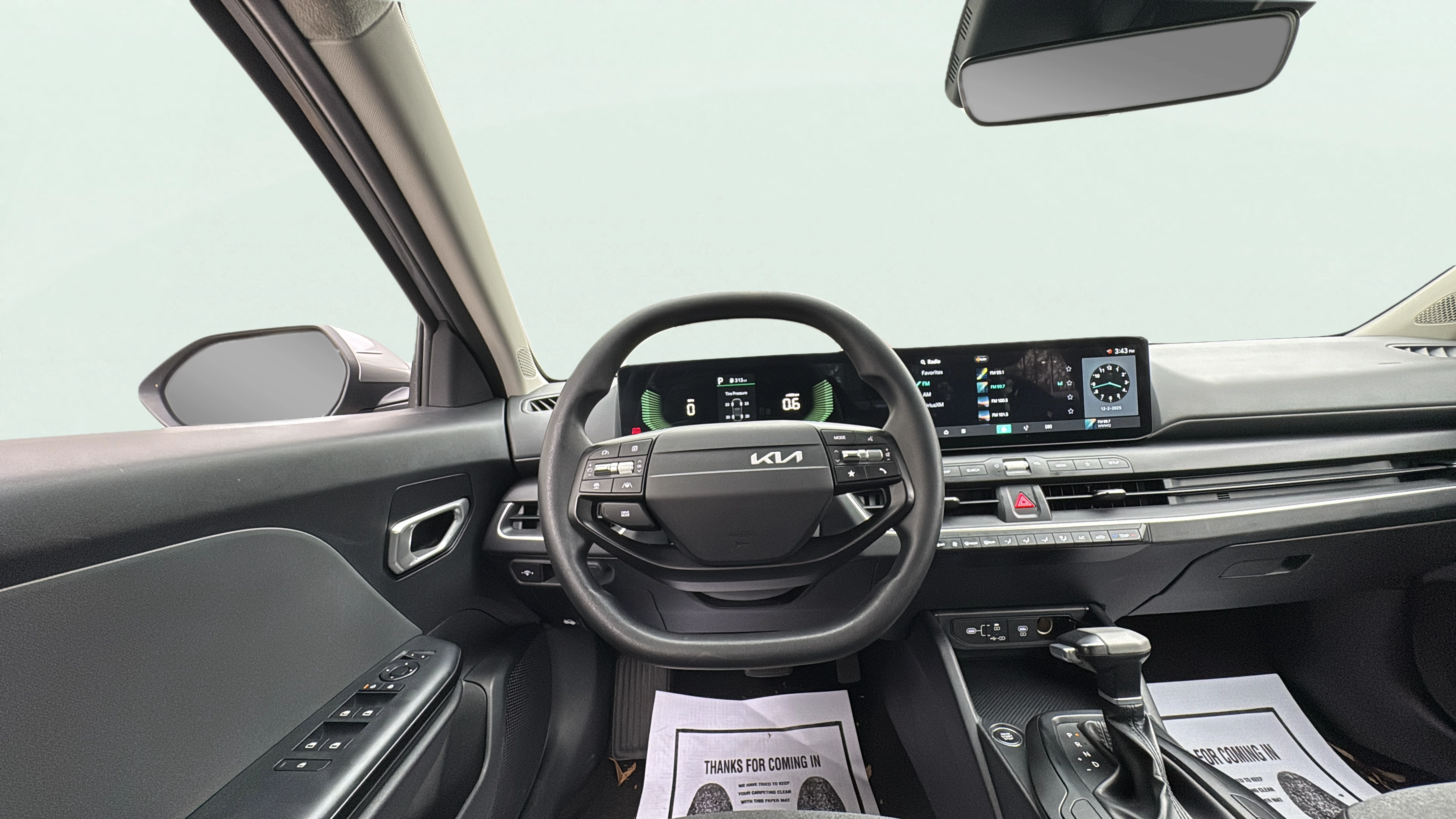 Vehicle interior 360 preview