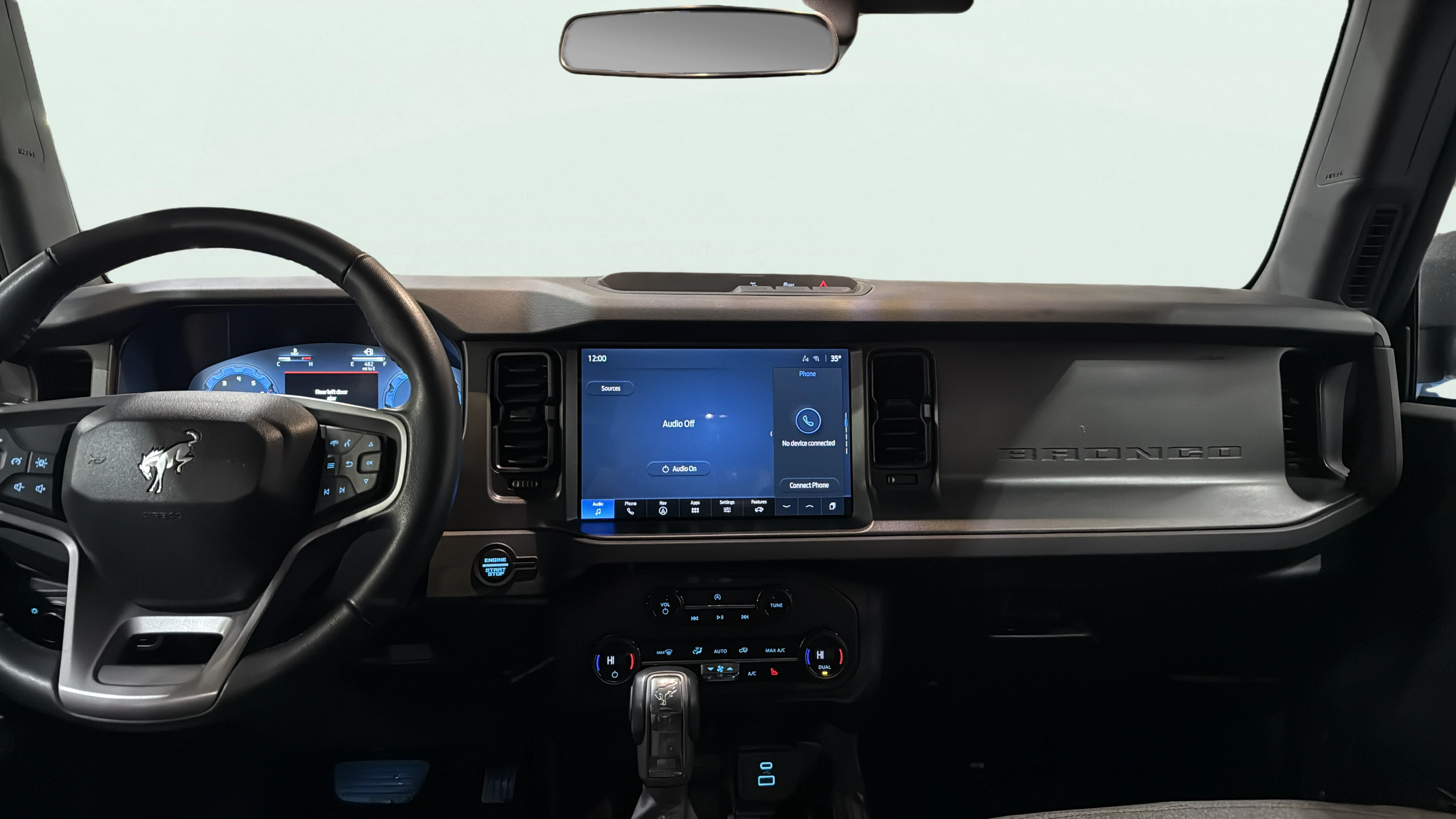 Vehicle interior 360 preview