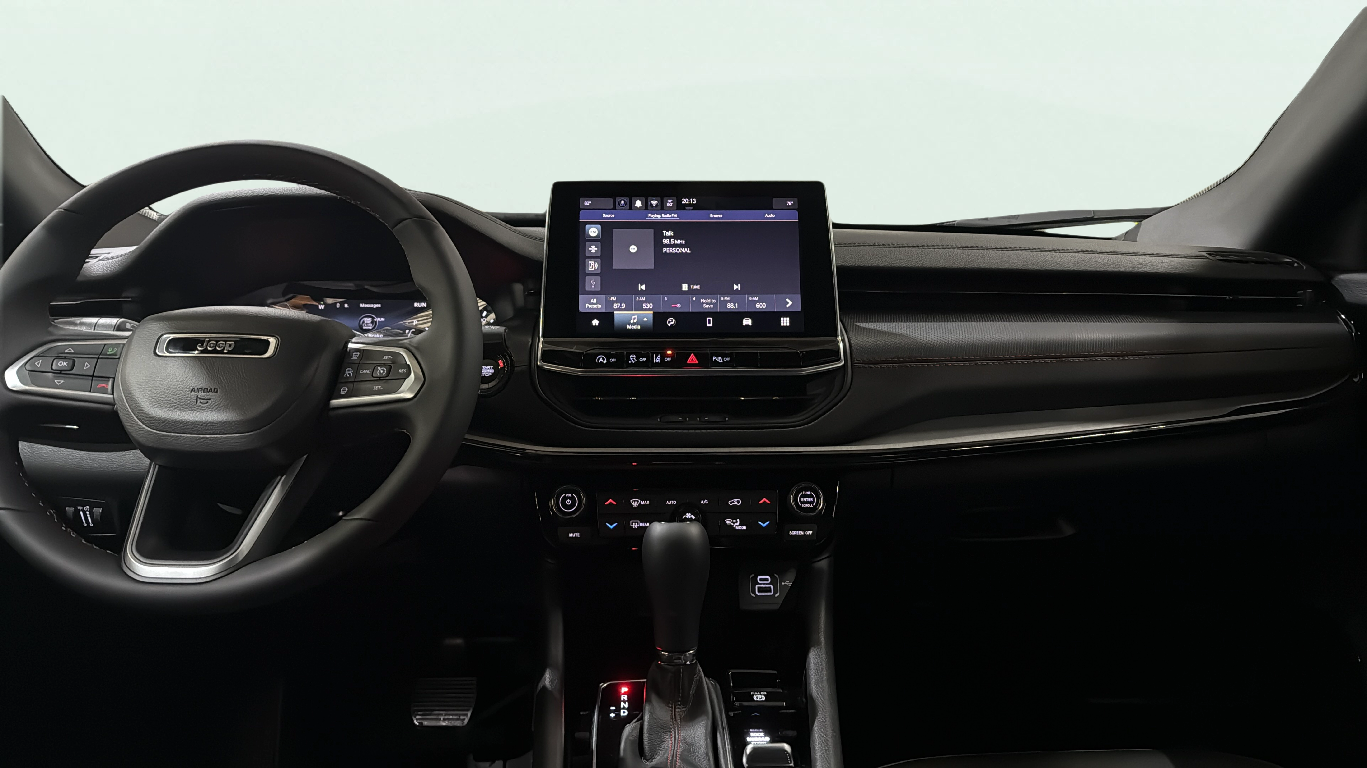 Vehicle interior 360 preview