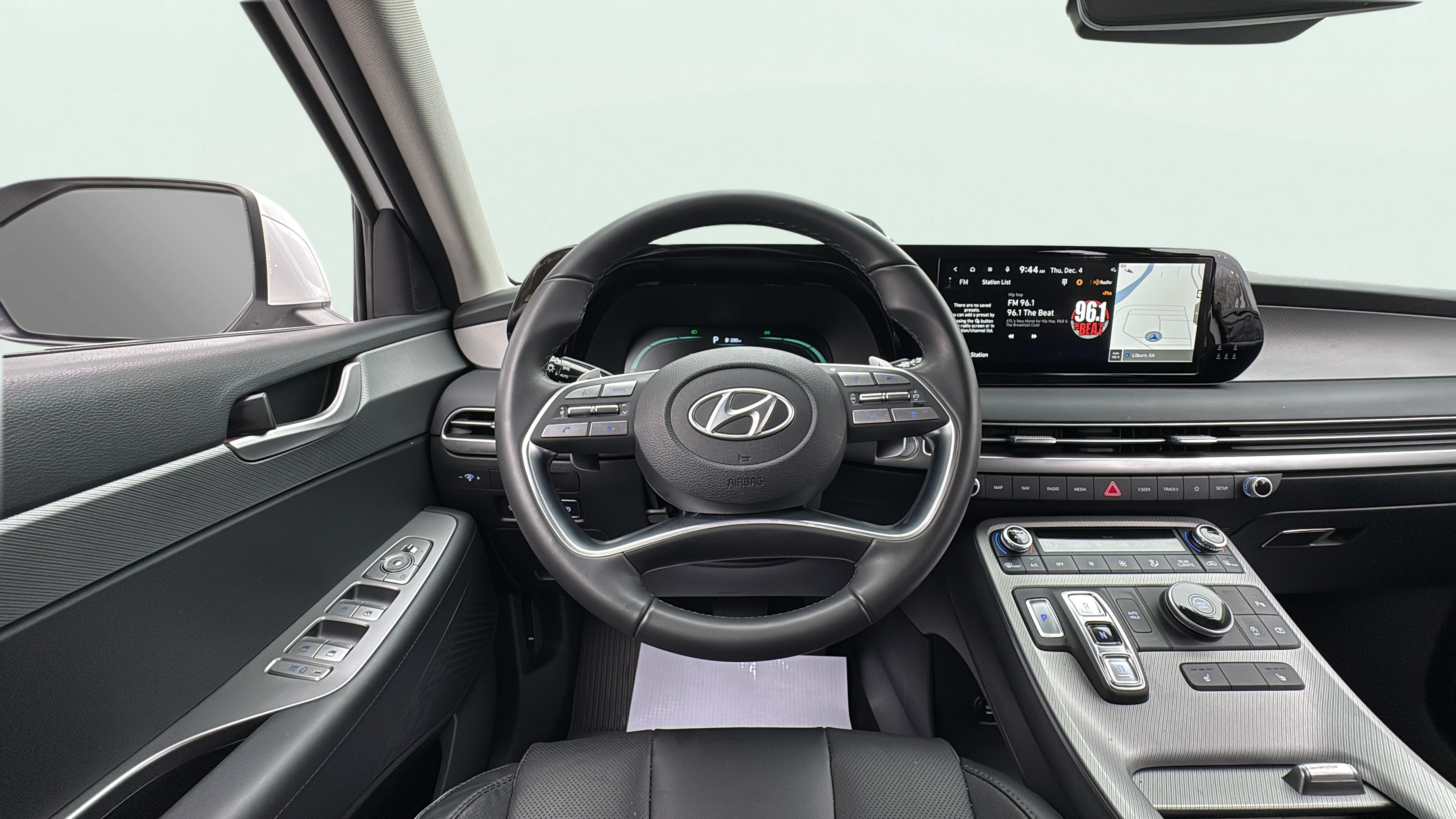 Vehicle interior 360 preview