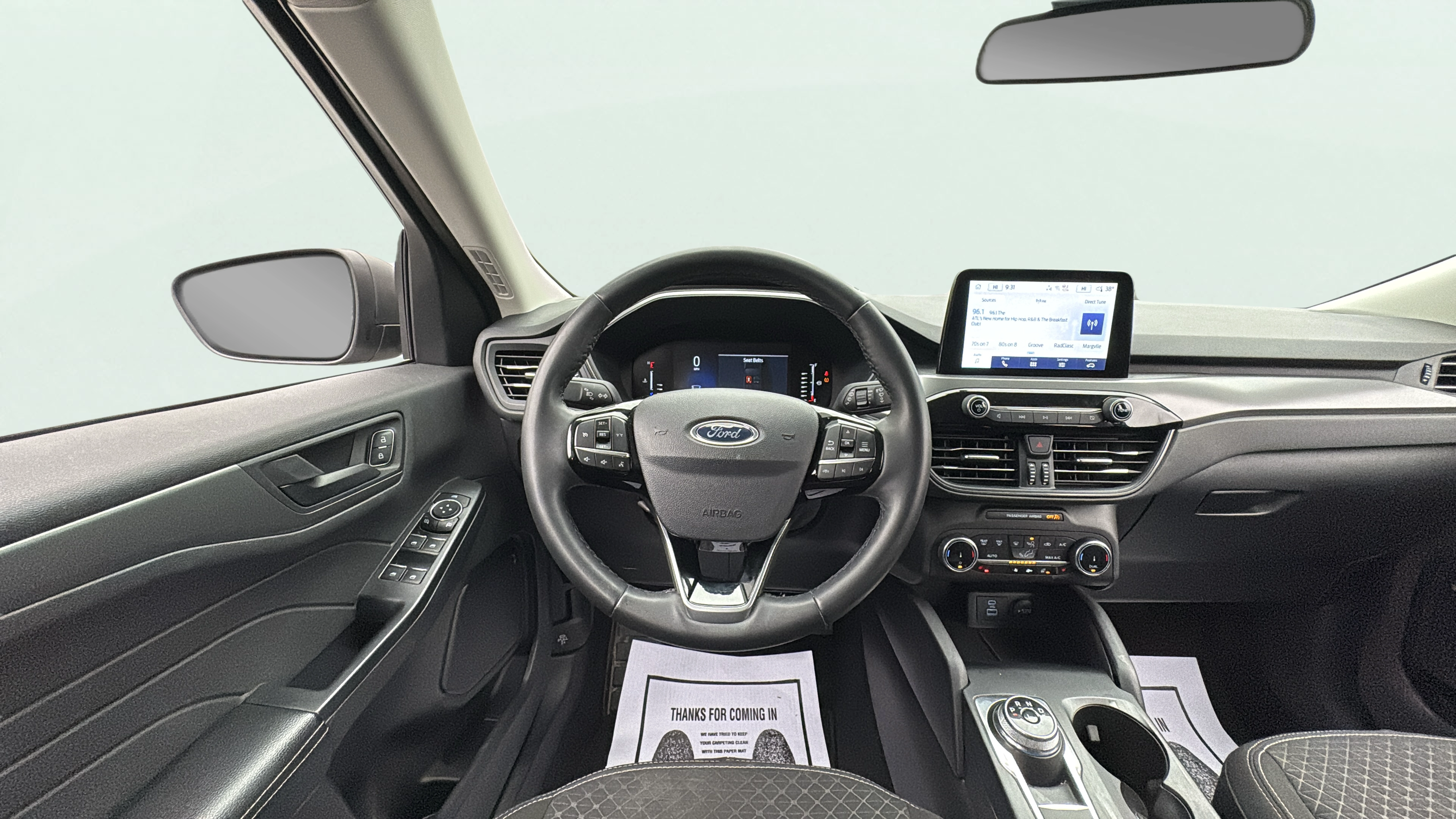 Vehicle interior 360 preview