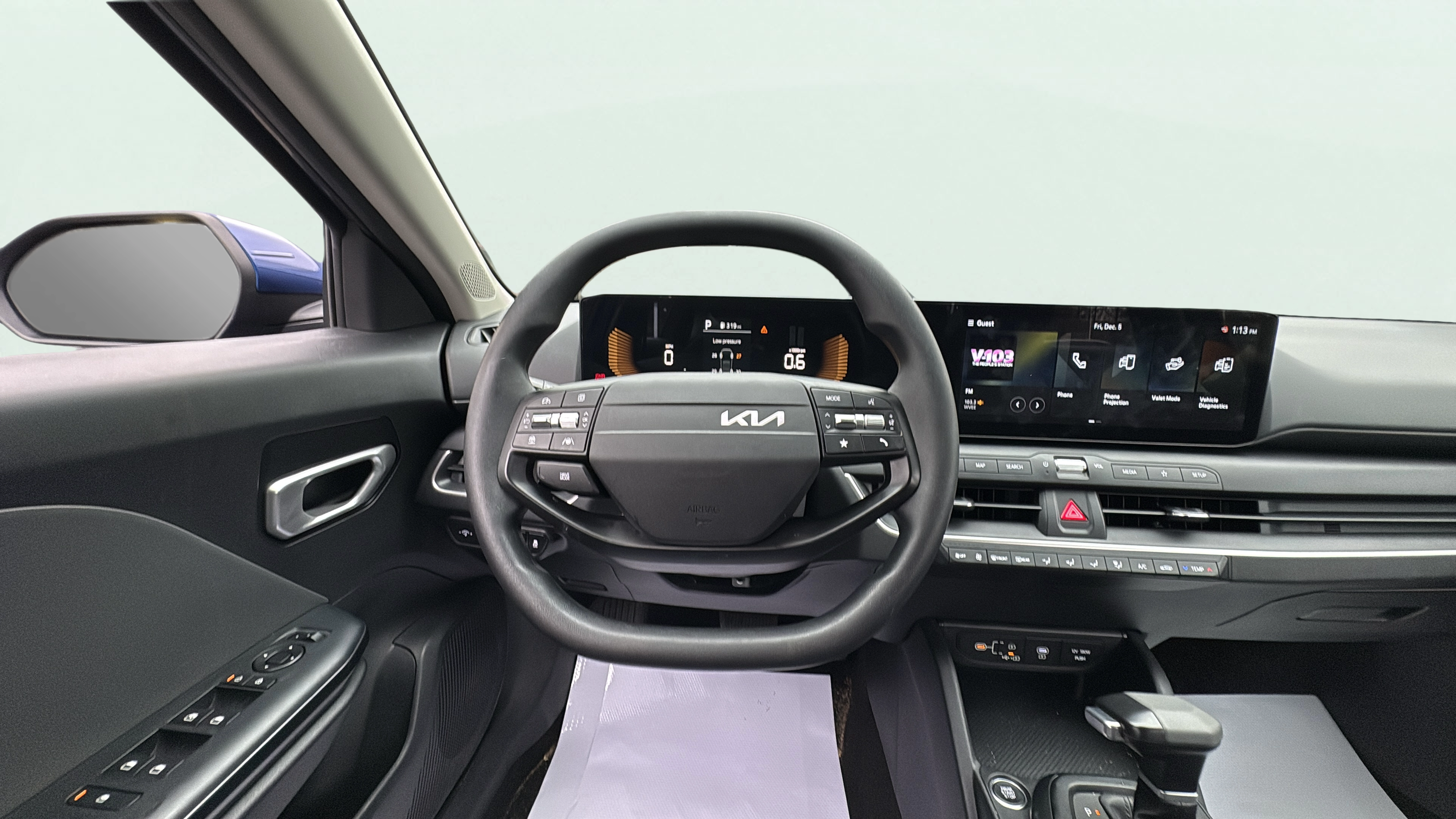 Vehicle interior 360 preview