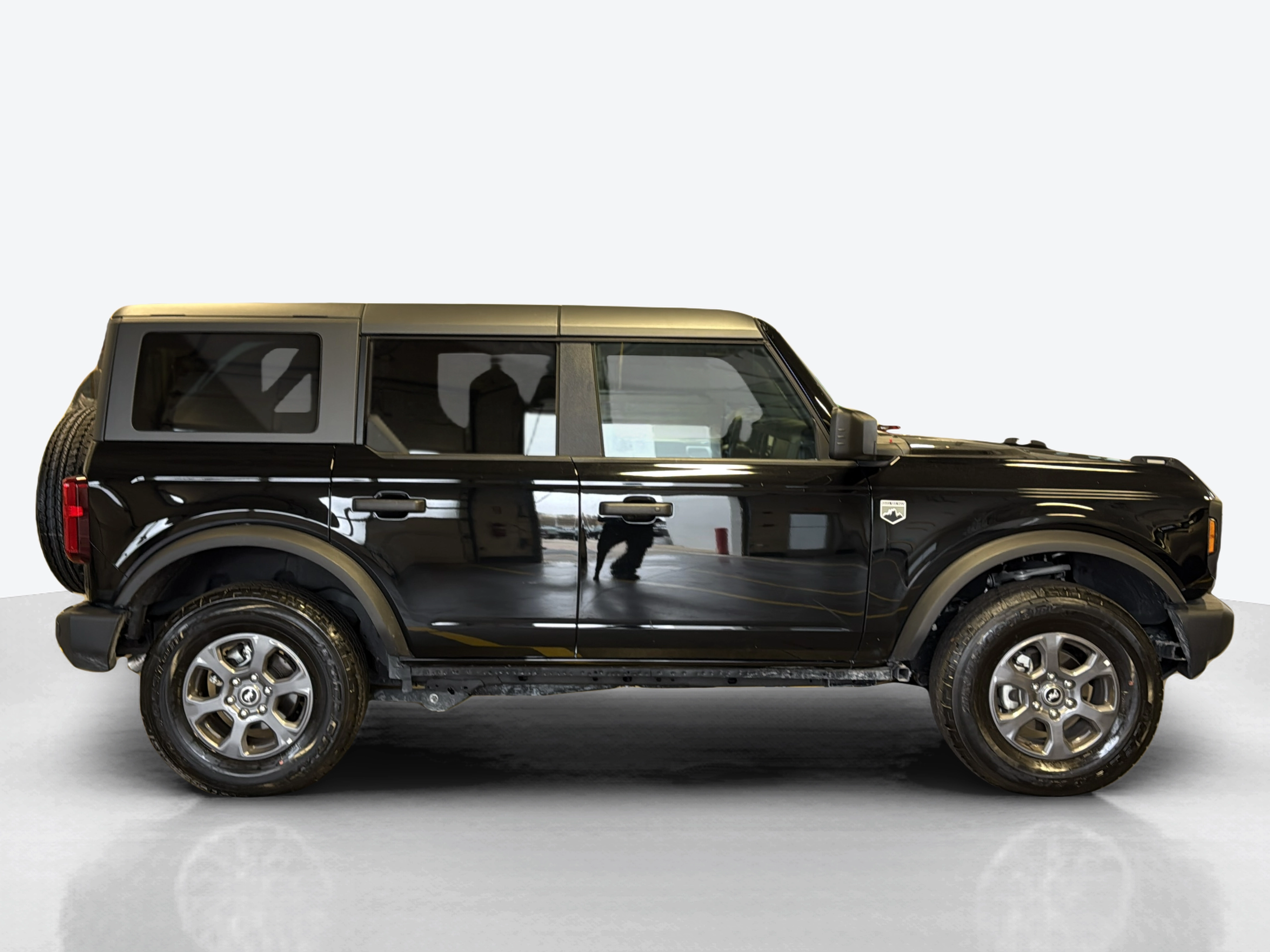 Vehicle exterior side