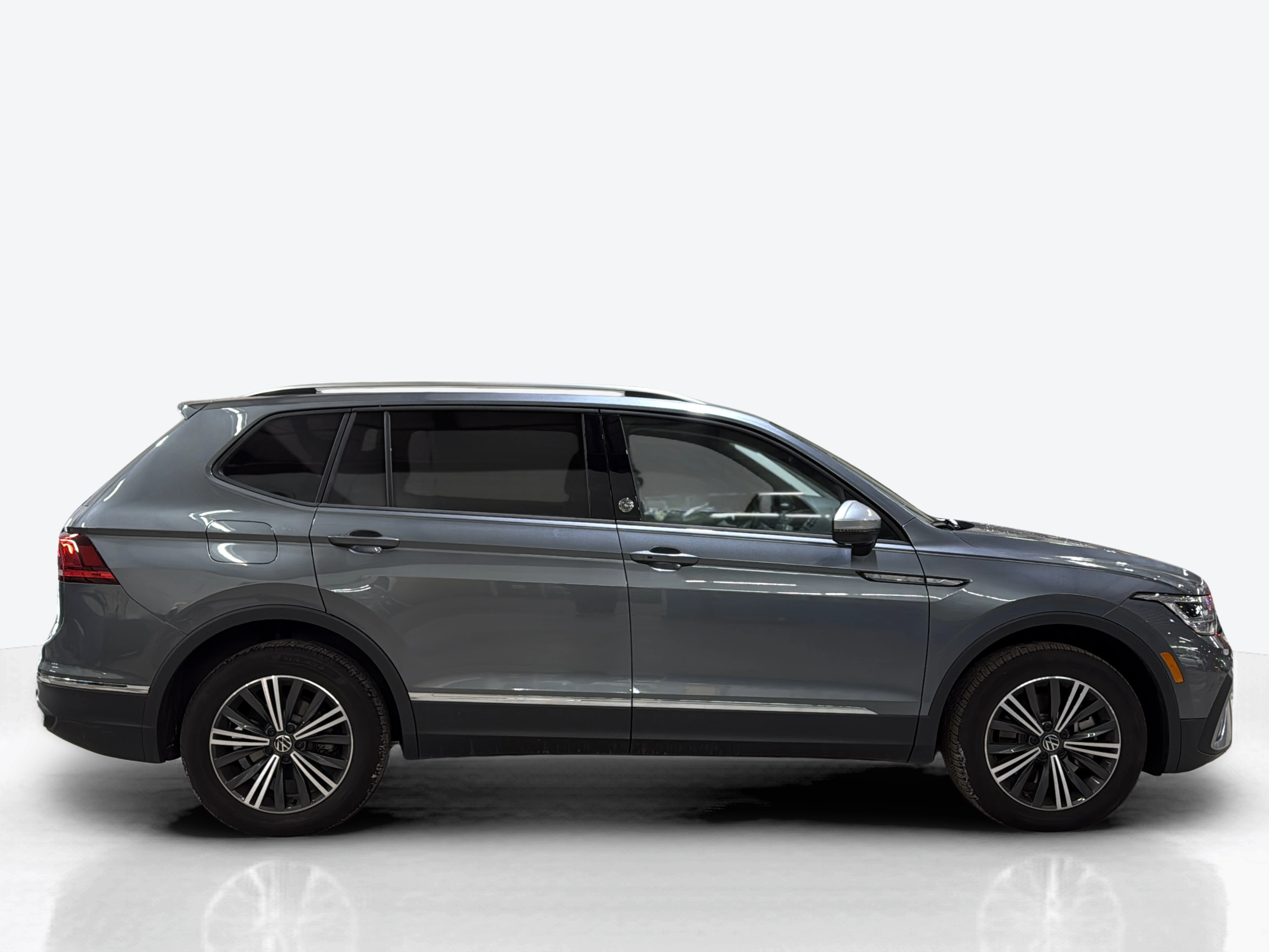 Vehicle exterior side