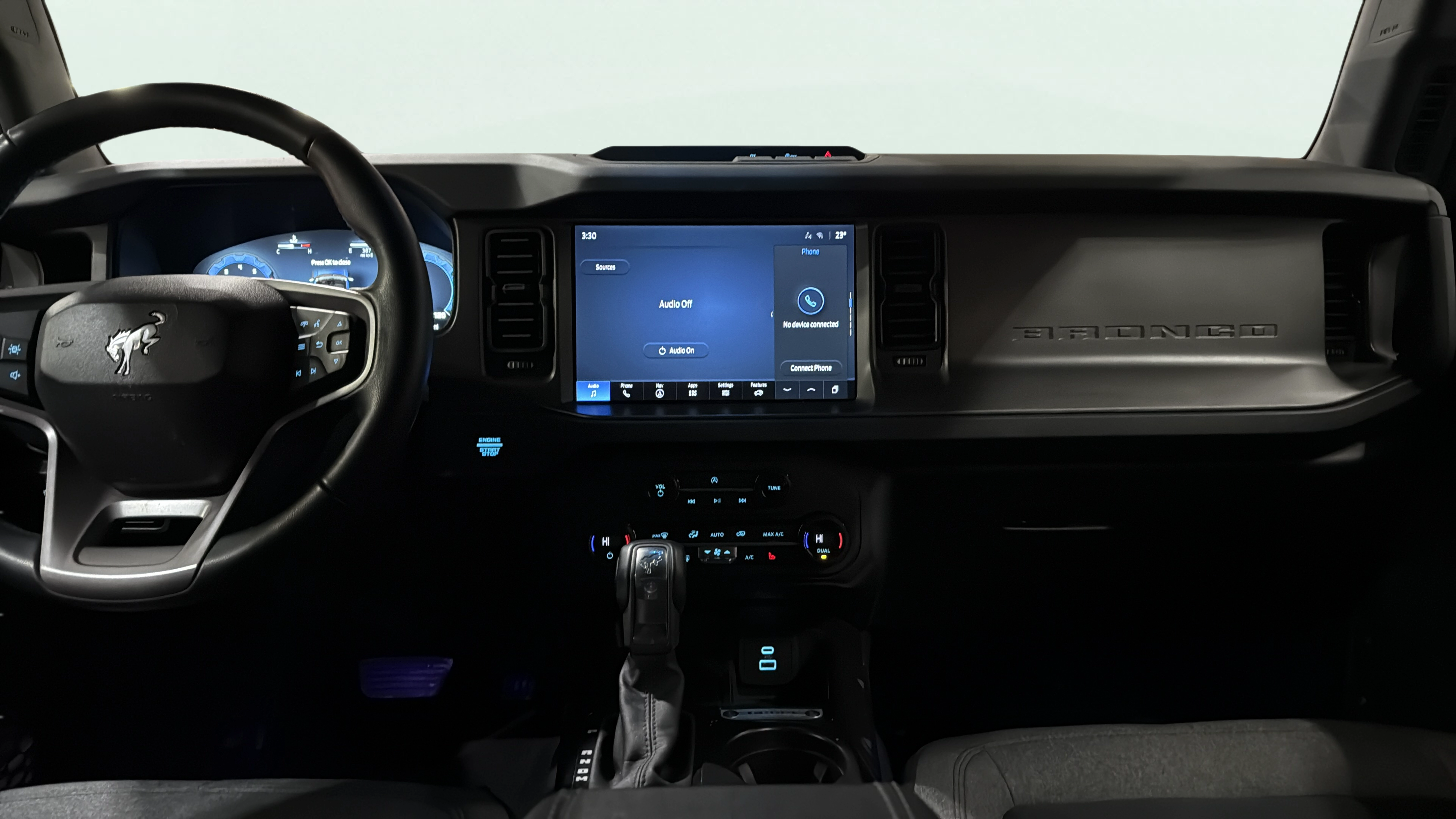 Vehicle interior 360 preview