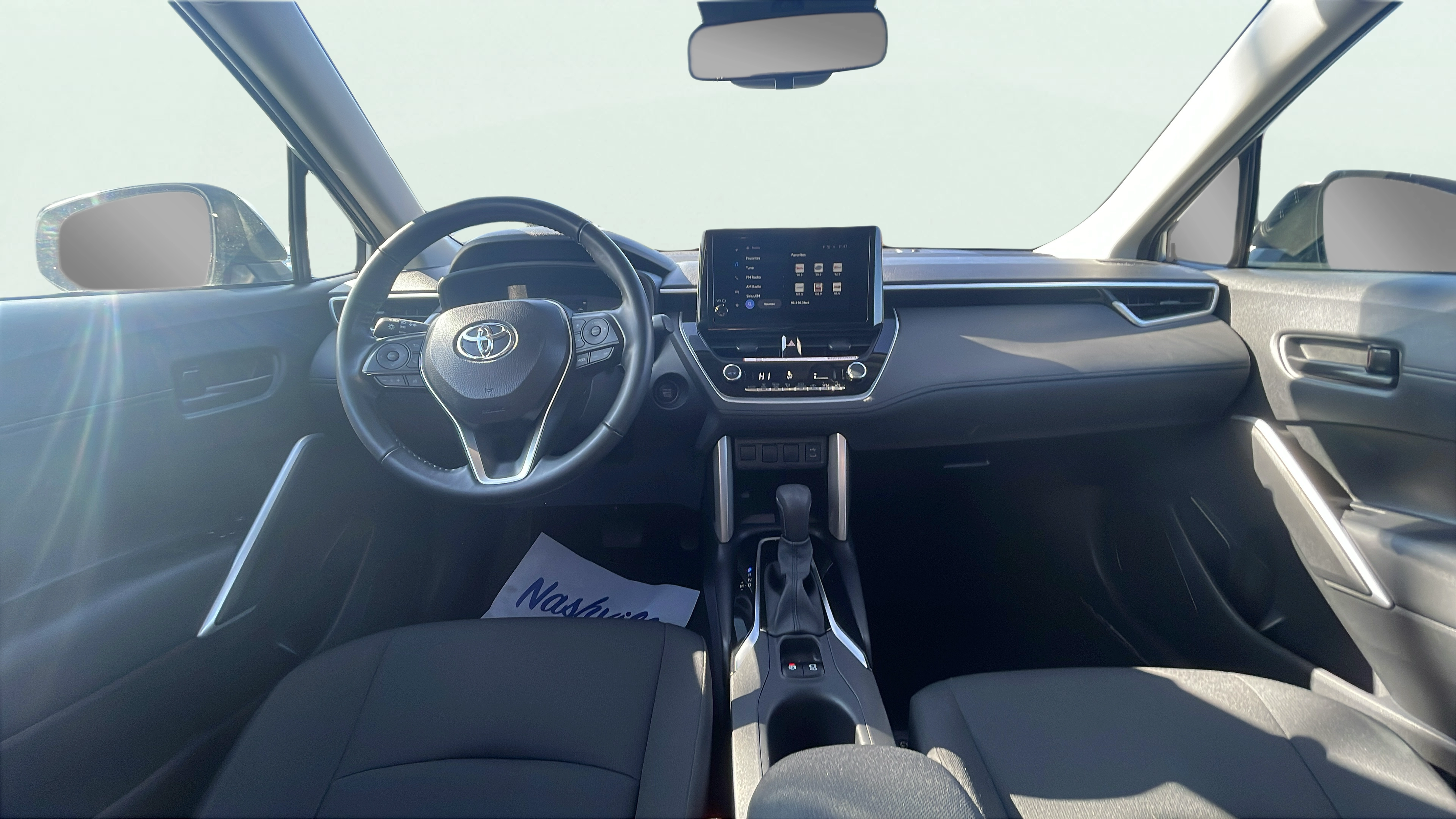 Vehicle interior 360 preview