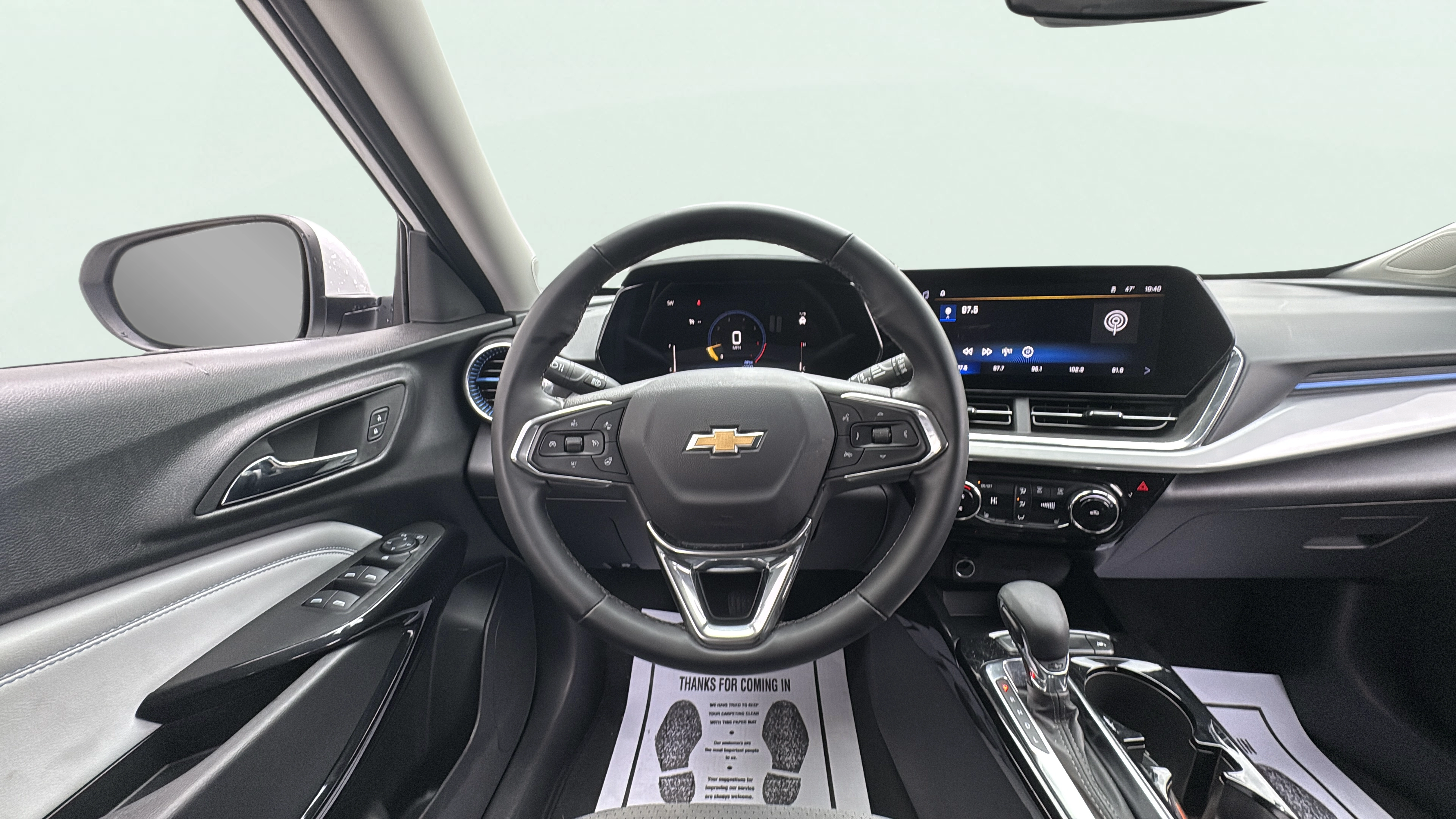 Vehicle interior 360 preview