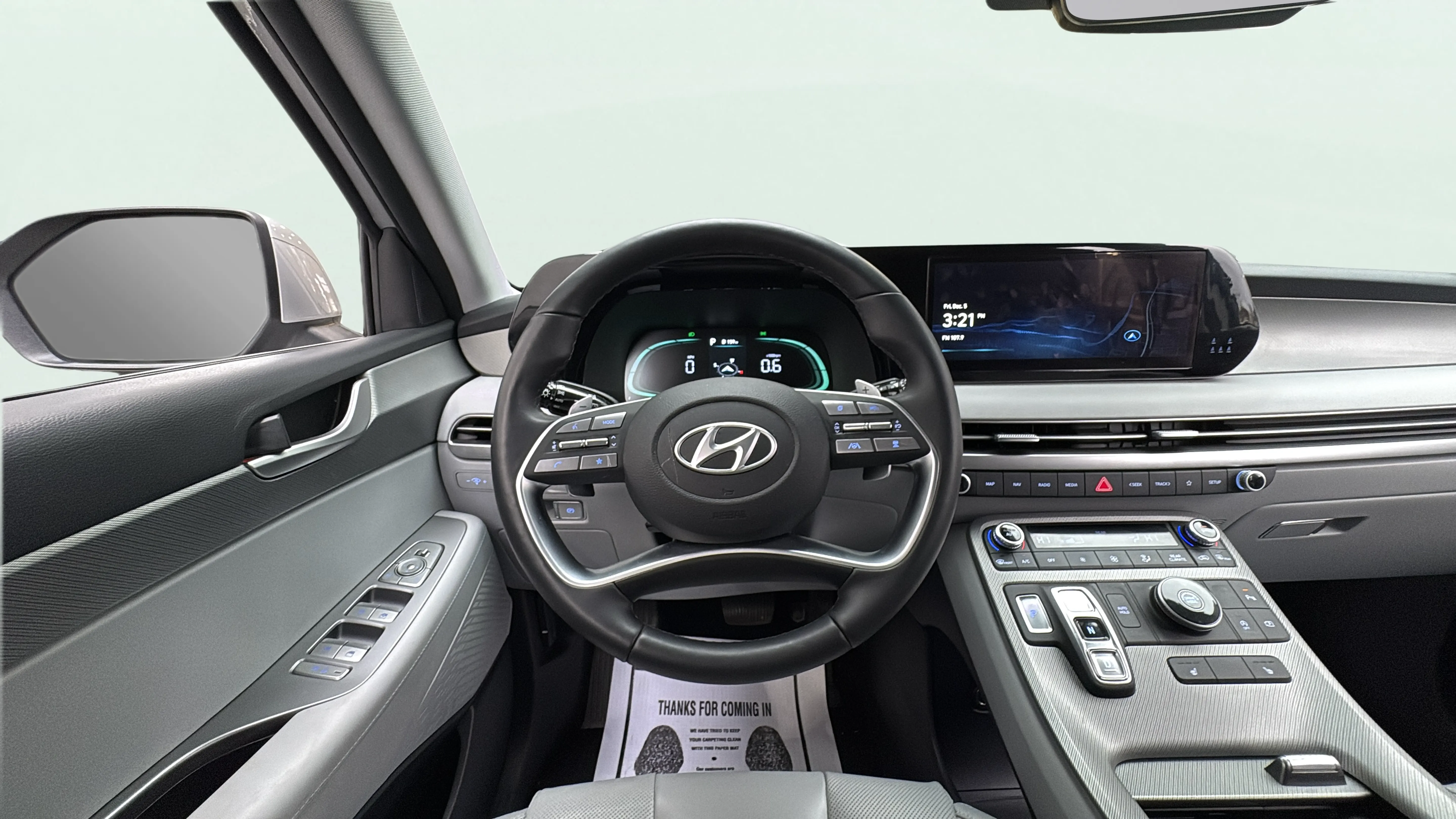 Vehicle interior 360 preview