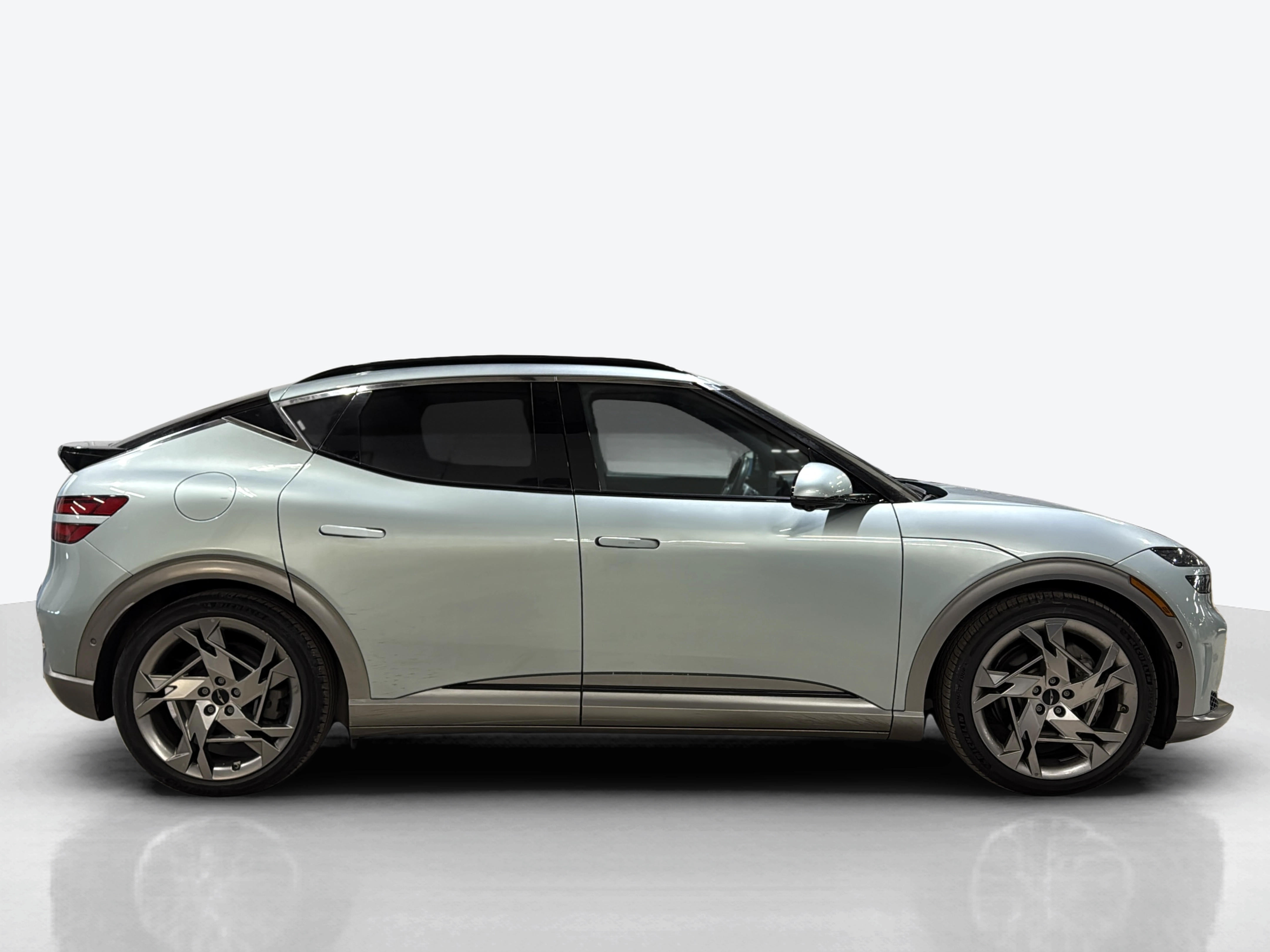 Vehicle exterior side