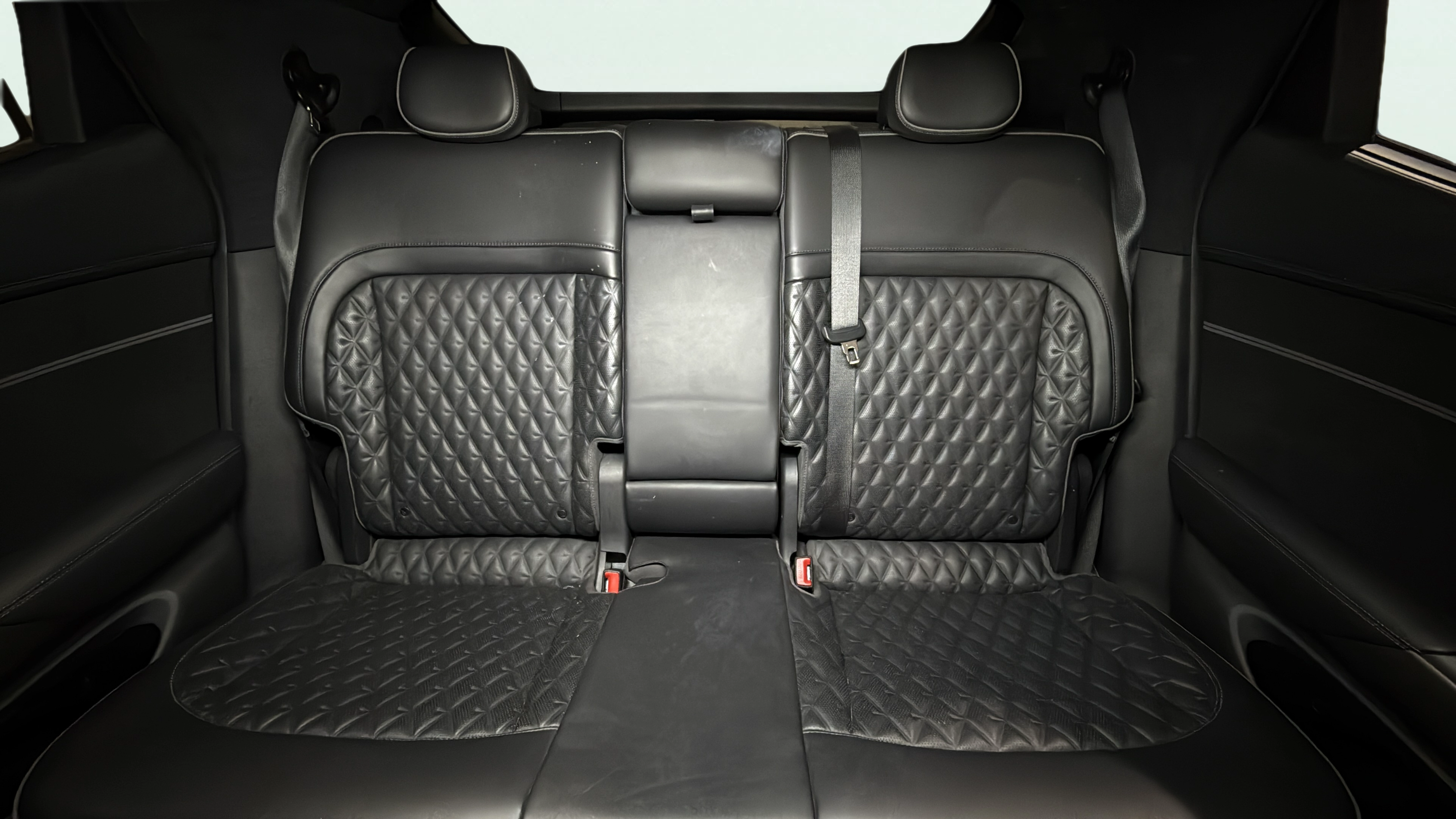Vehicle interior 2