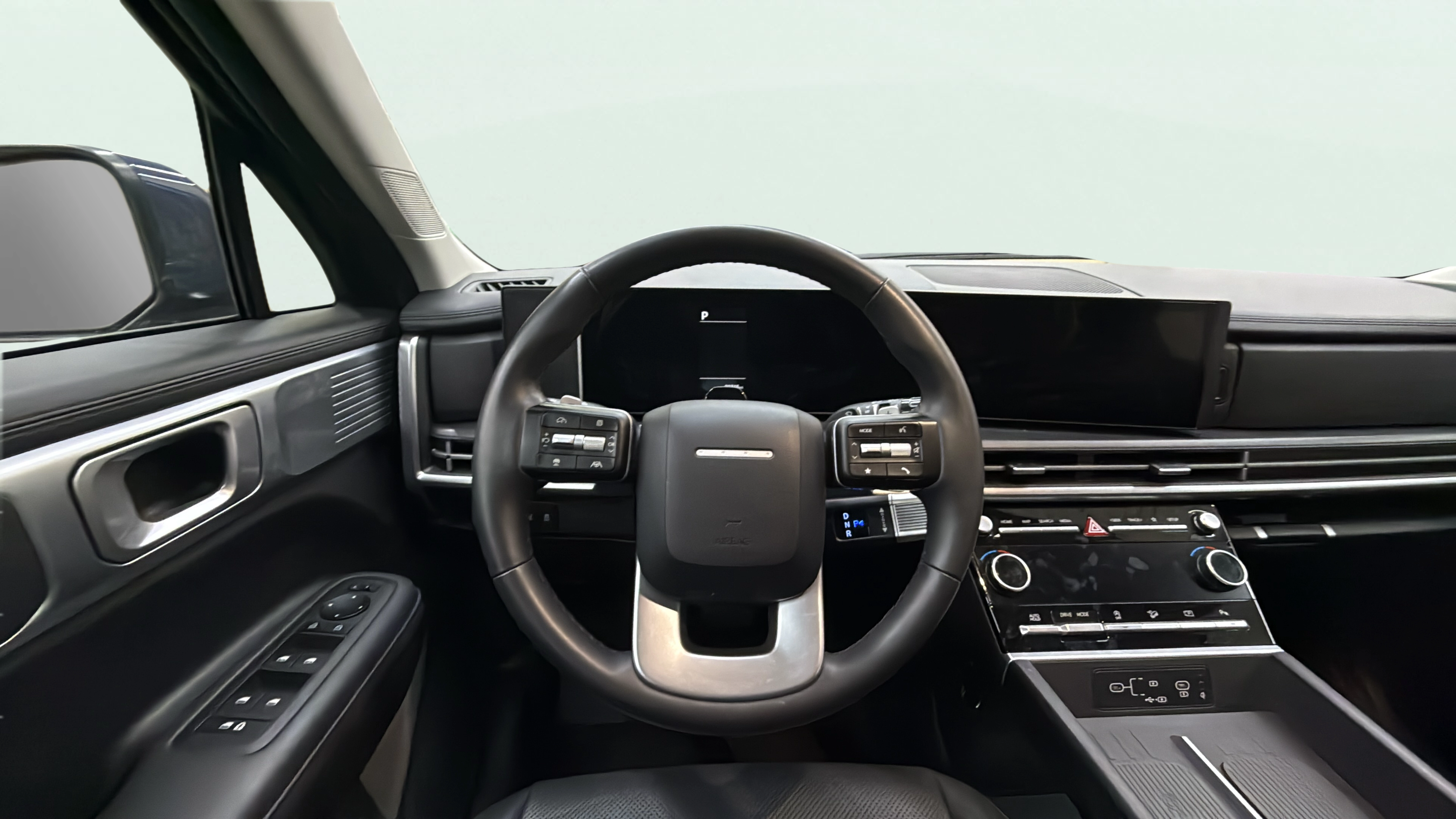 Vehicle interior 360 preview