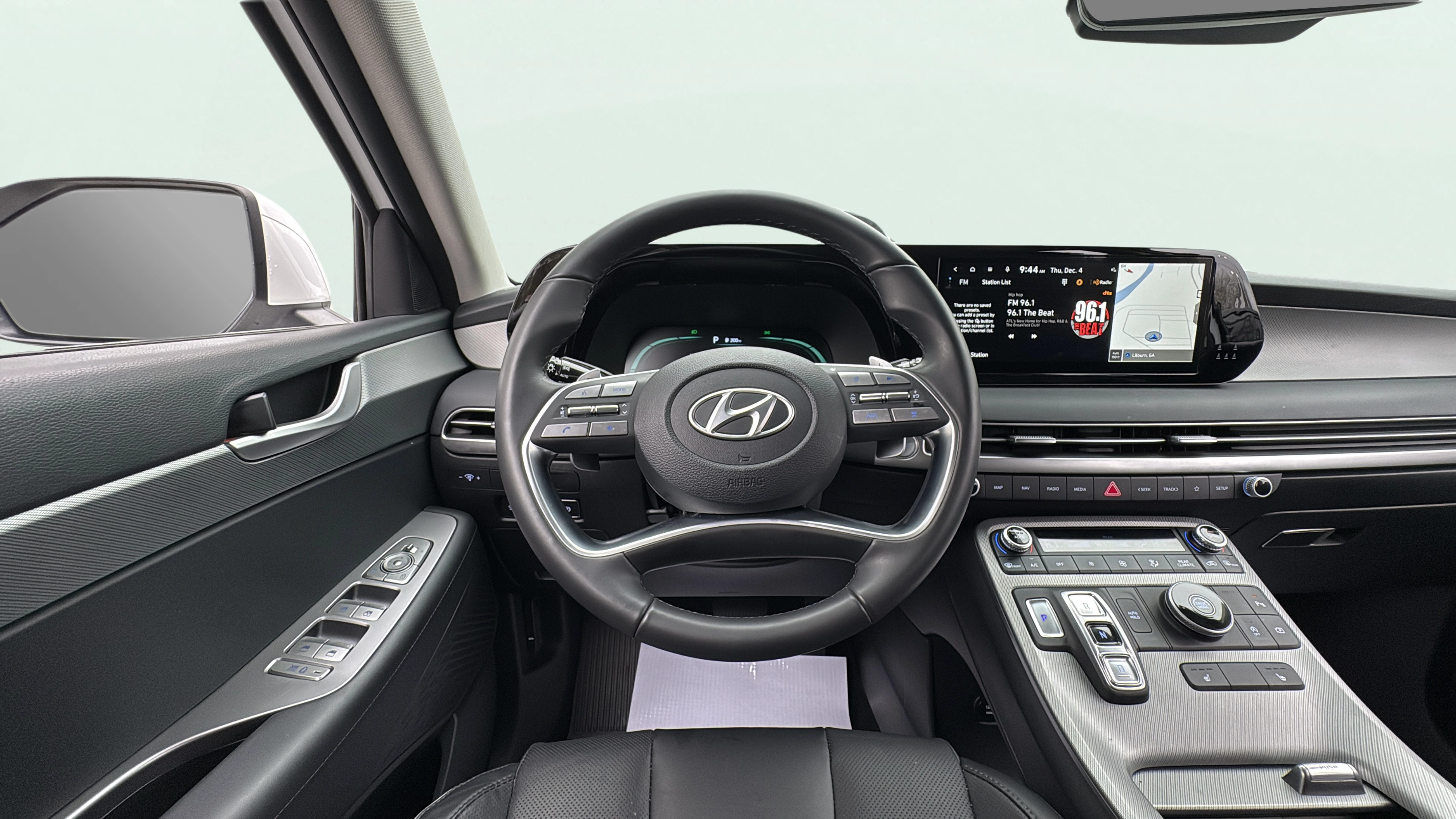 Vehicle interior 360 preview