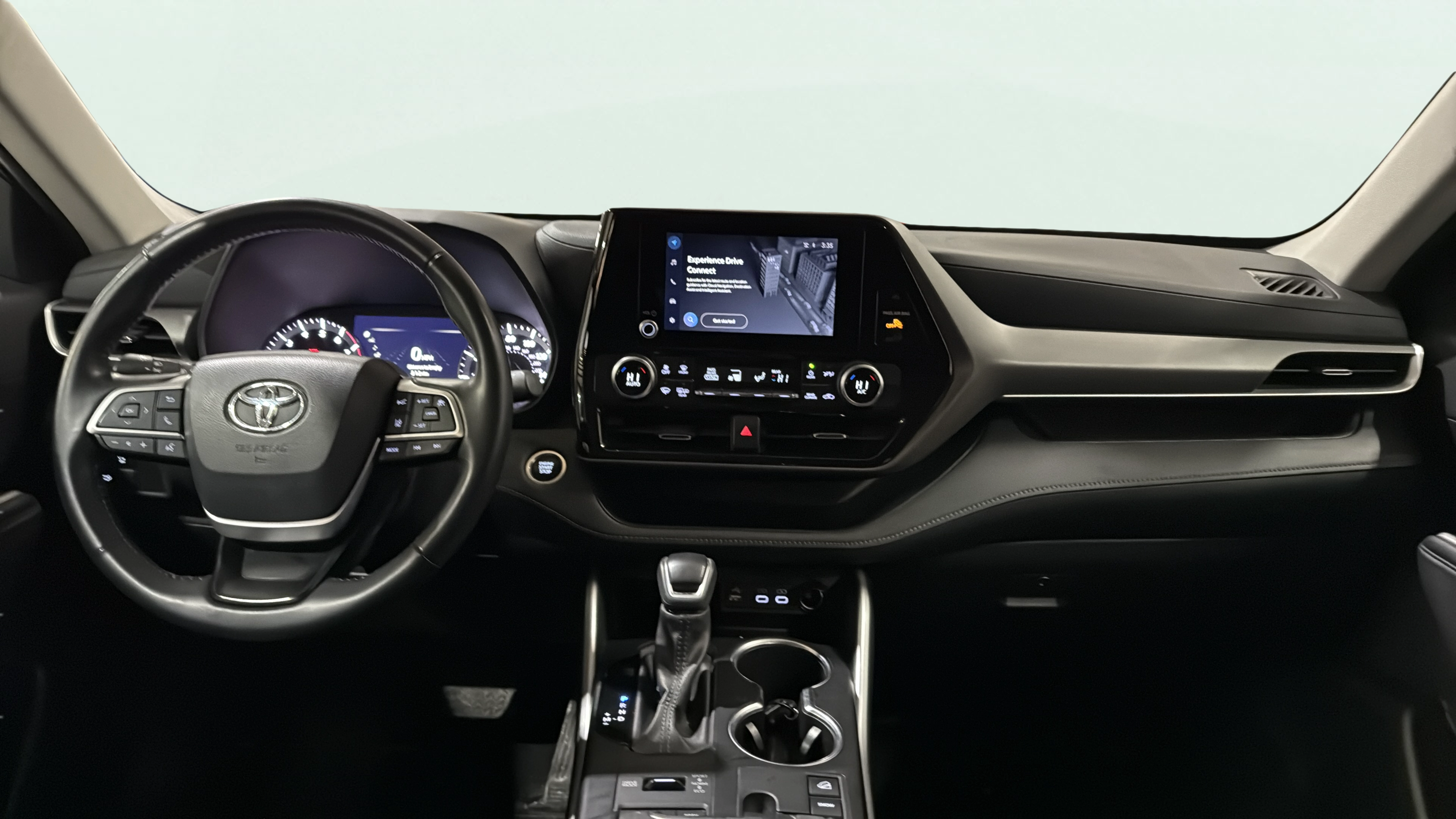 Vehicle interior 360 preview