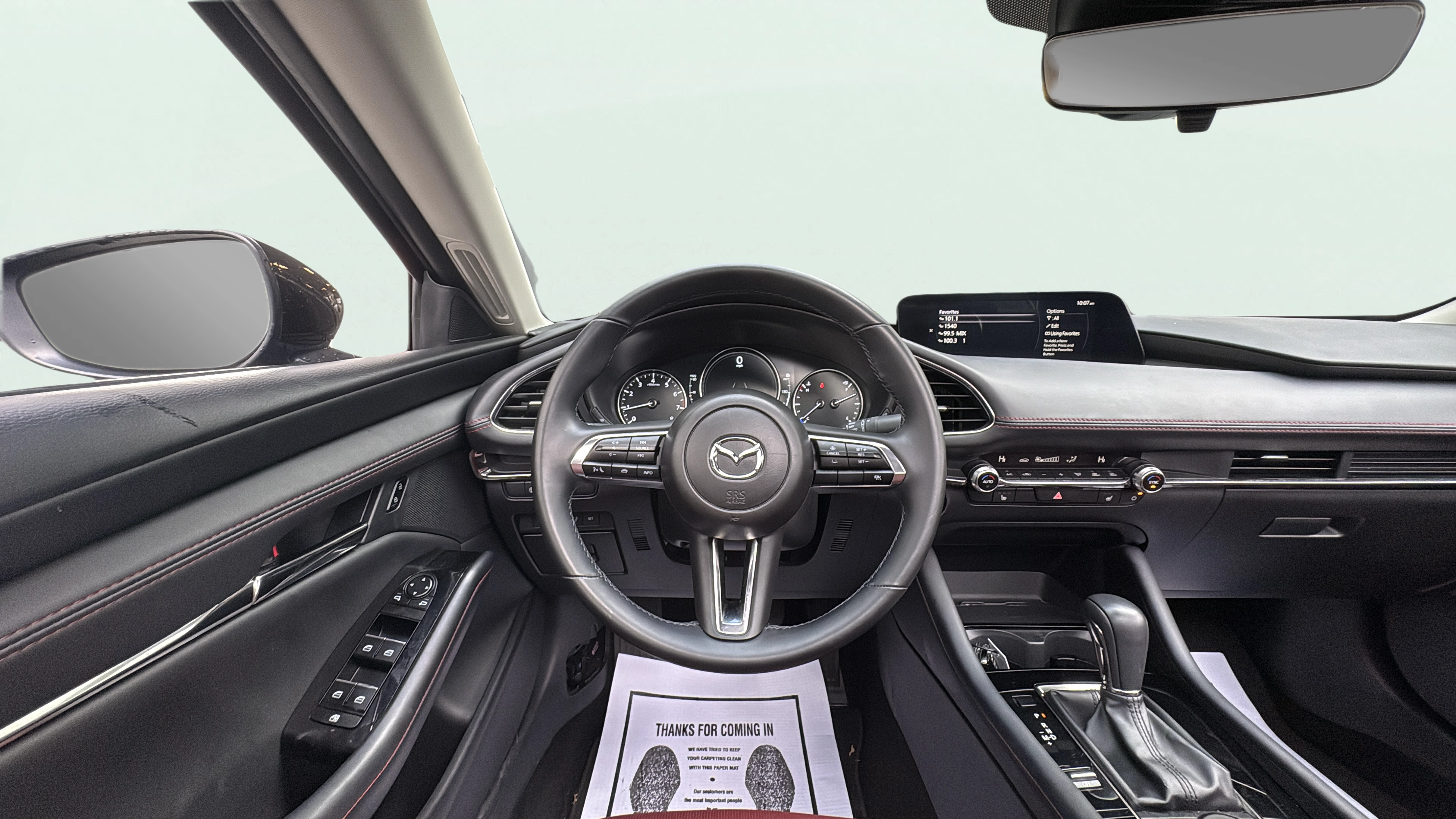 Vehicle interior 360 preview