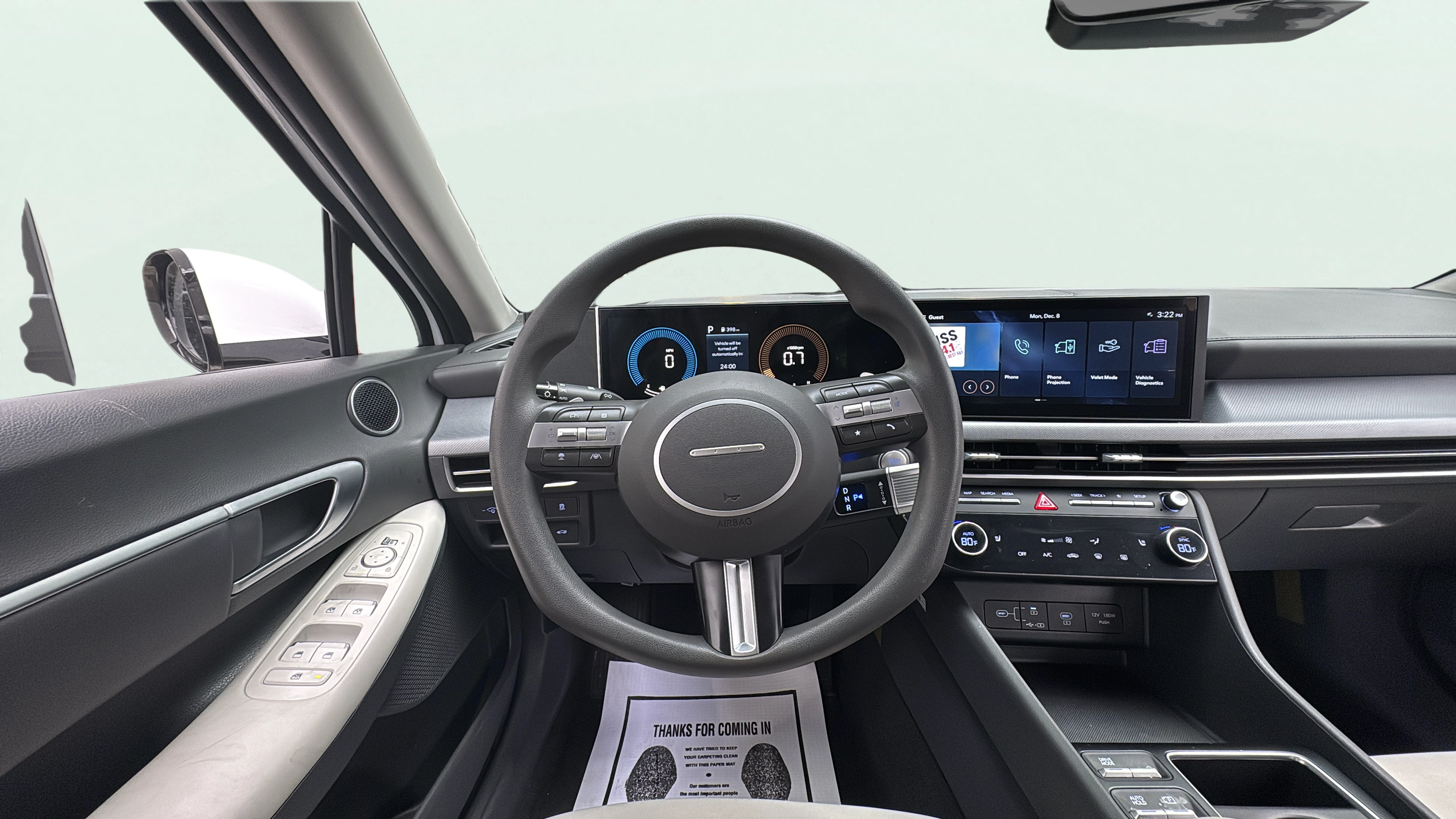 Vehicle interior 360 preview