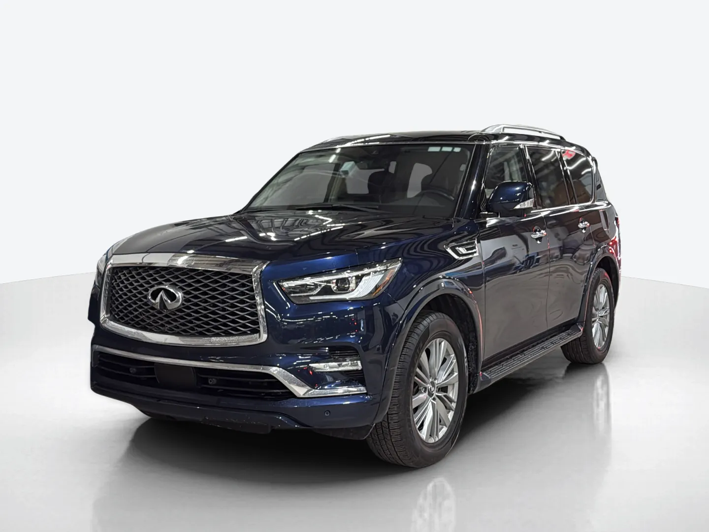 2024 INFINITI QX80 — image 1 of 6