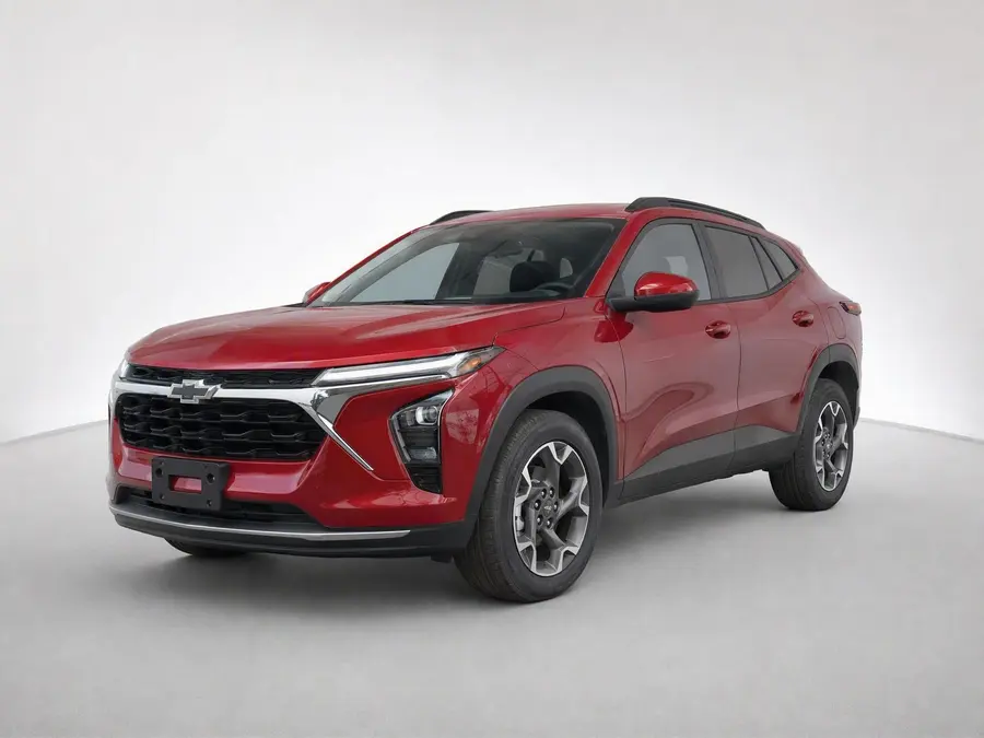 2025 Chevrolet Trax — image 1 of 8