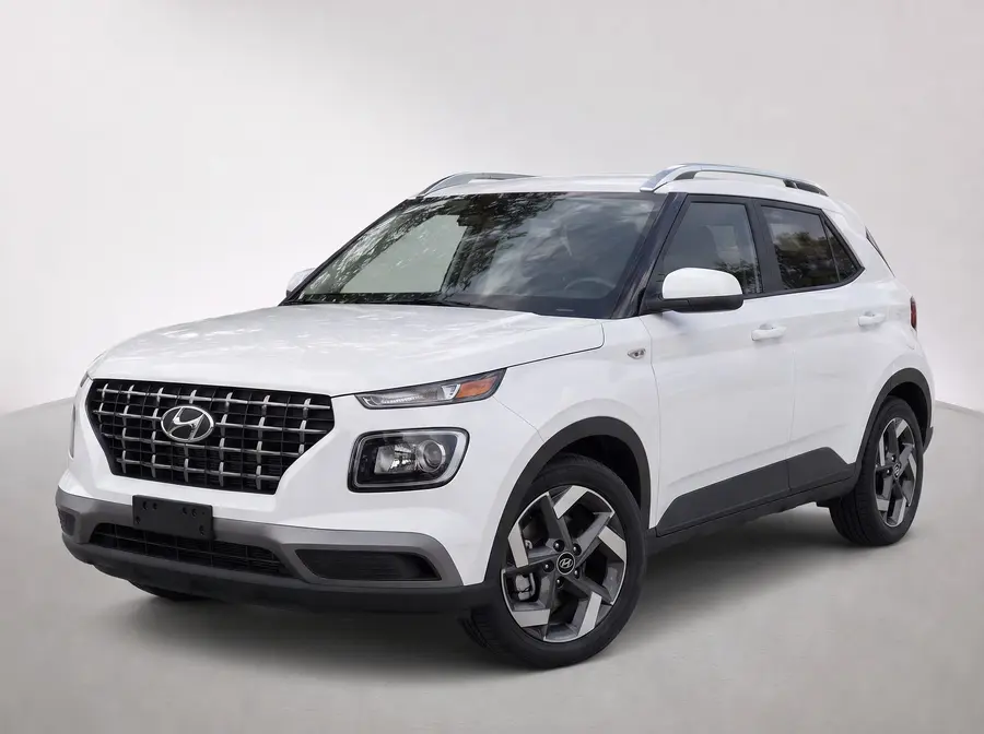 2025 Hyundai Venue — image 1 of 9
