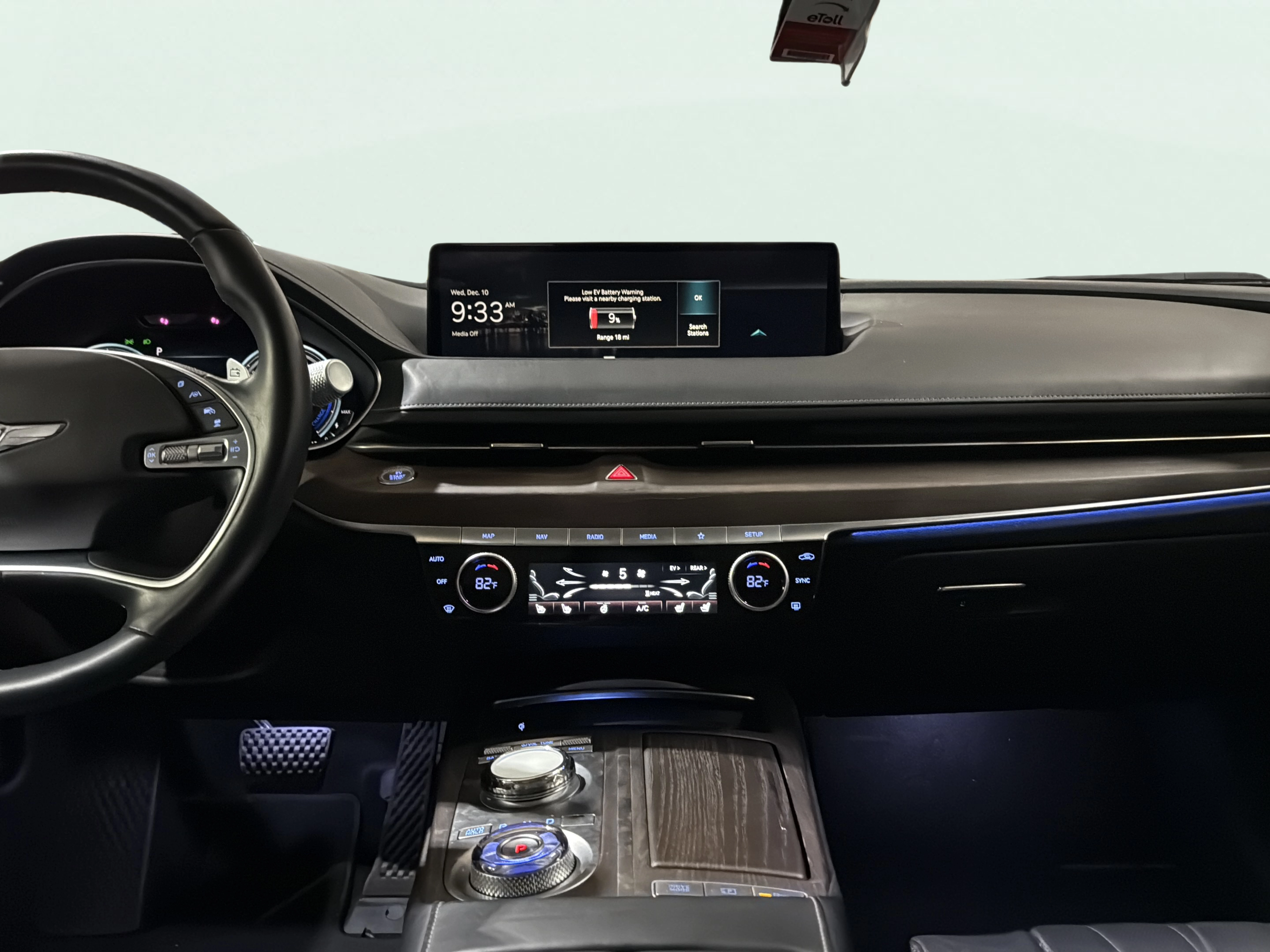 Vehicle interior 360 preview