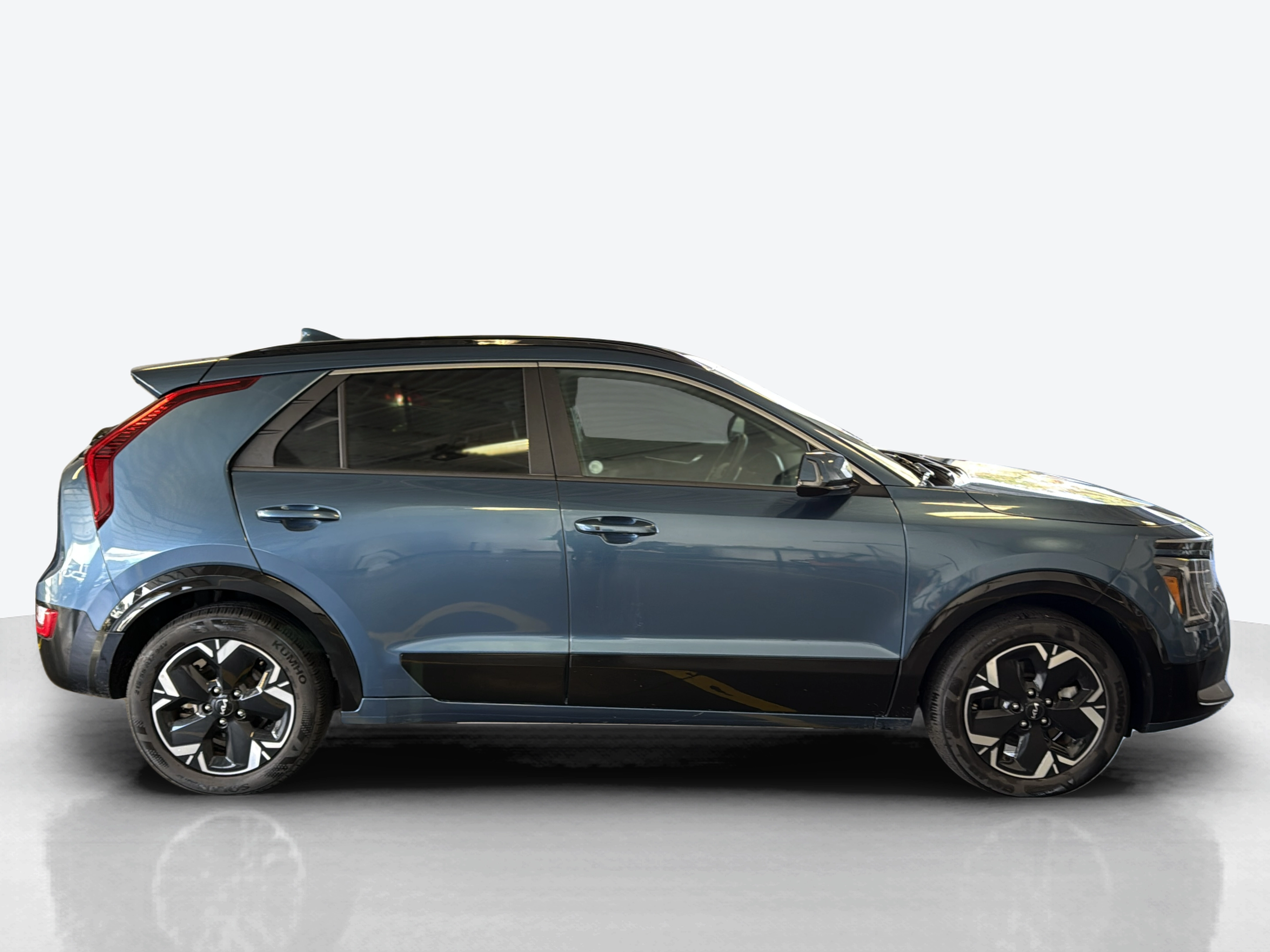 Vehicle exterior side