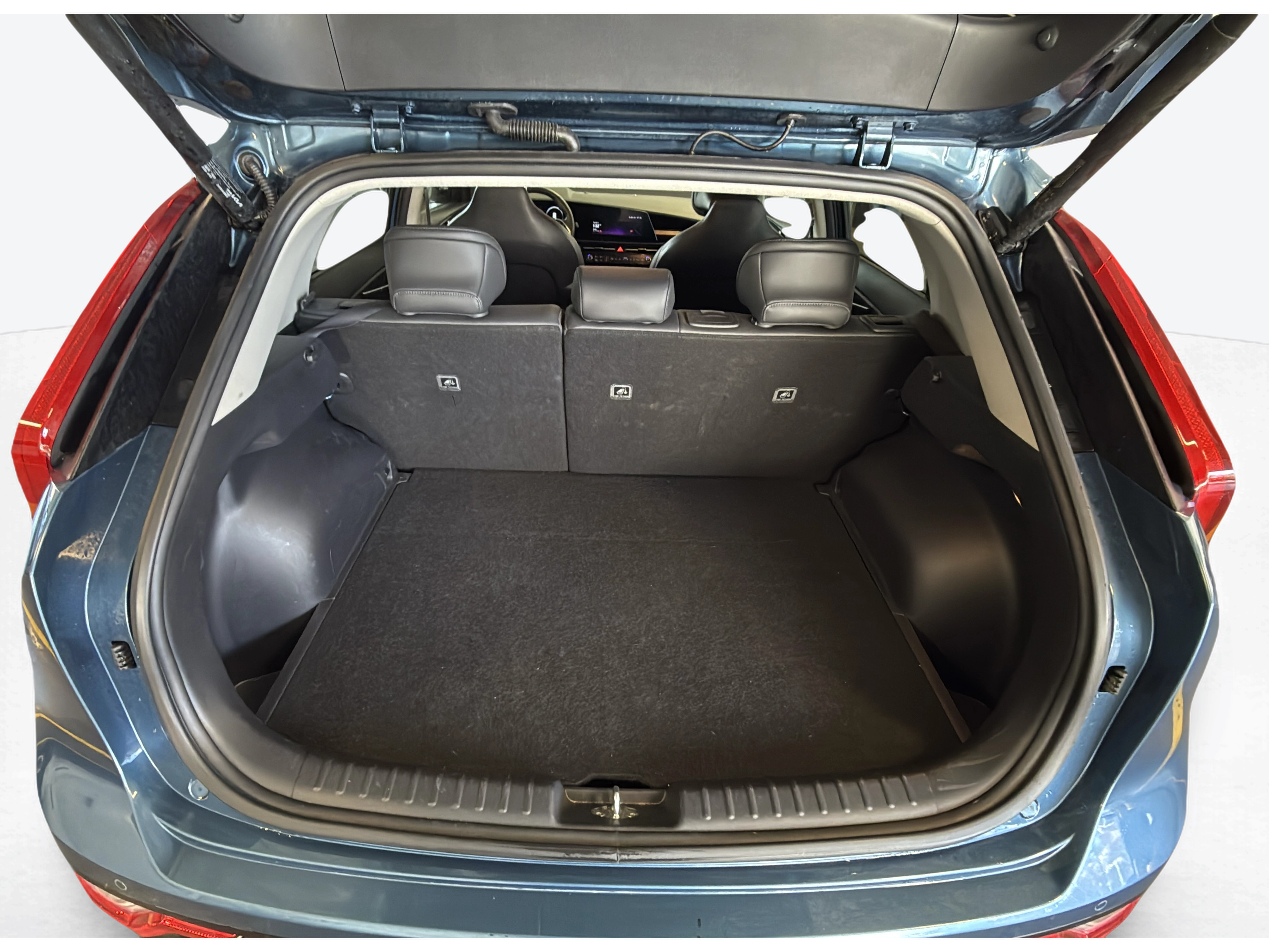 Vehicle interior 360 preview