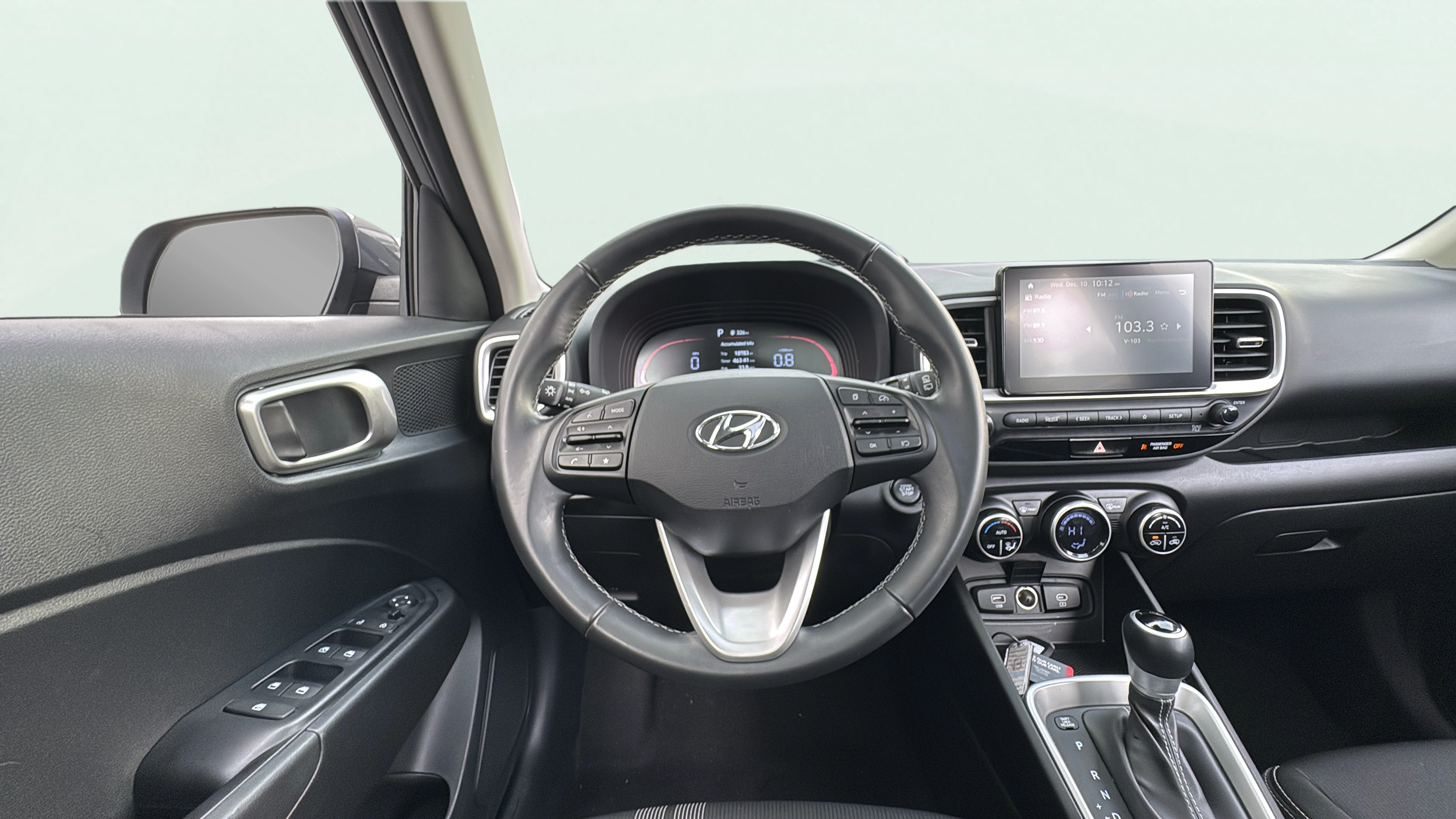 Vehicle interior 360 preview