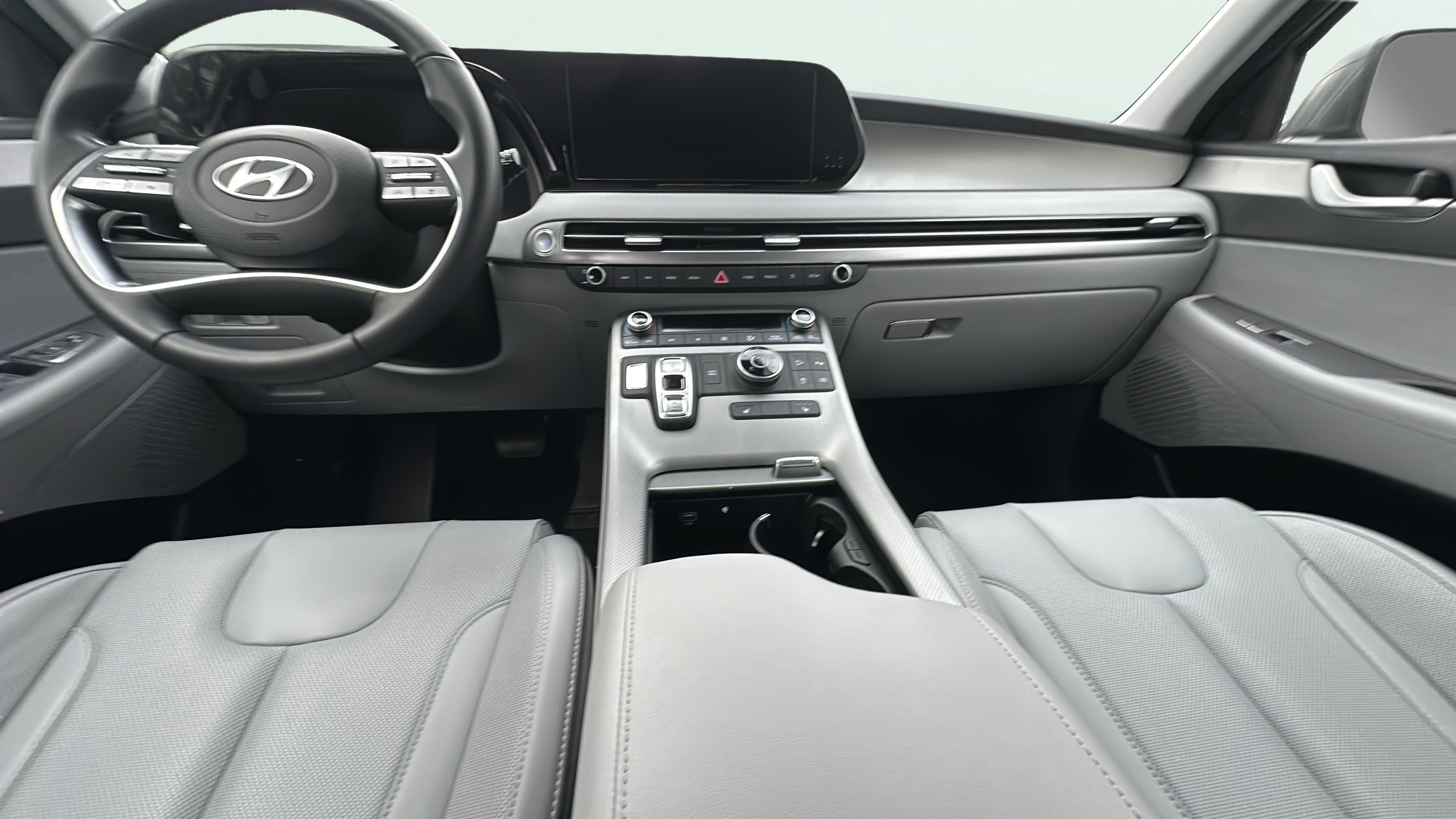 Vehicle interior 360 preview