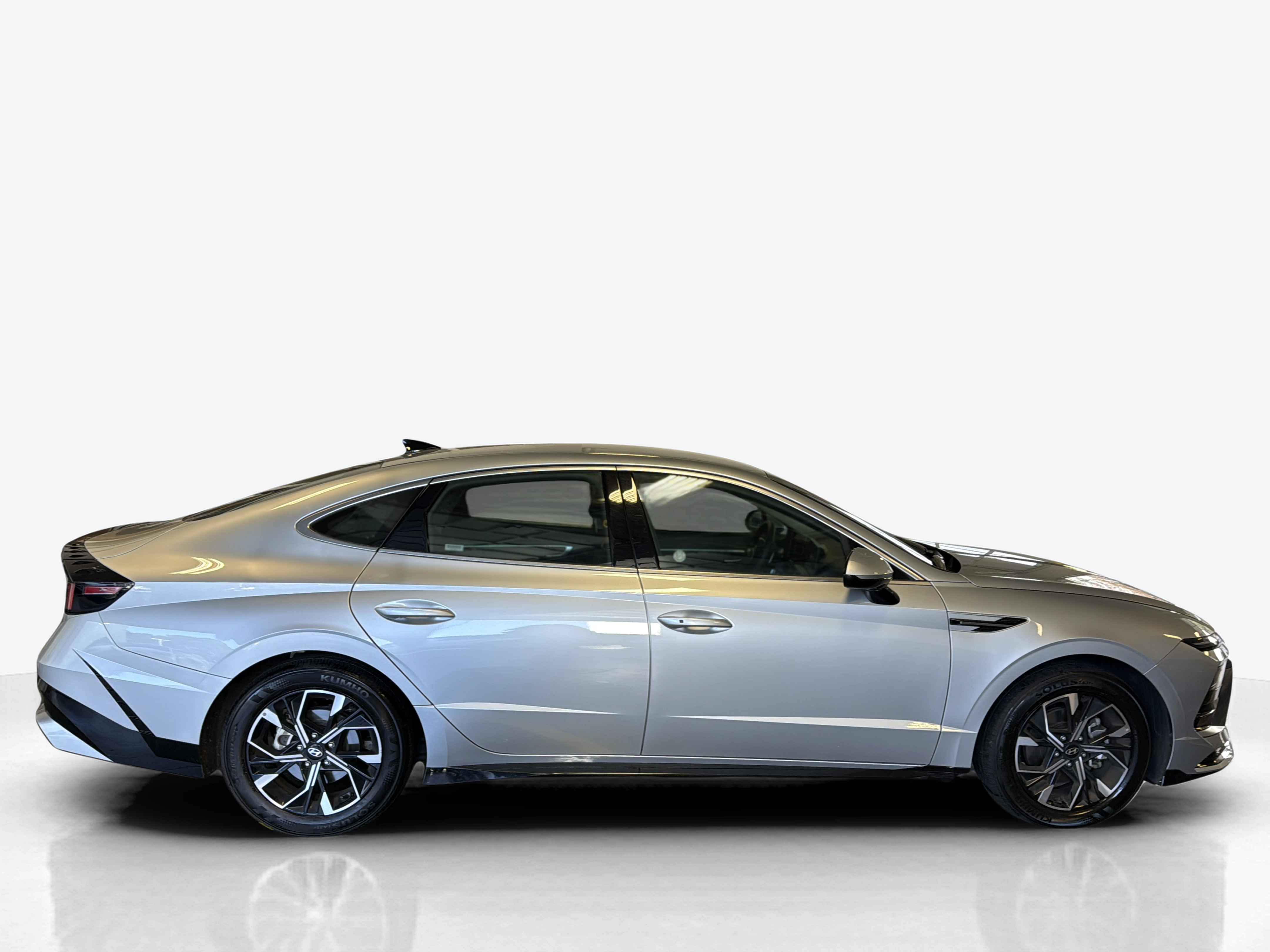 Vehicle exterior side