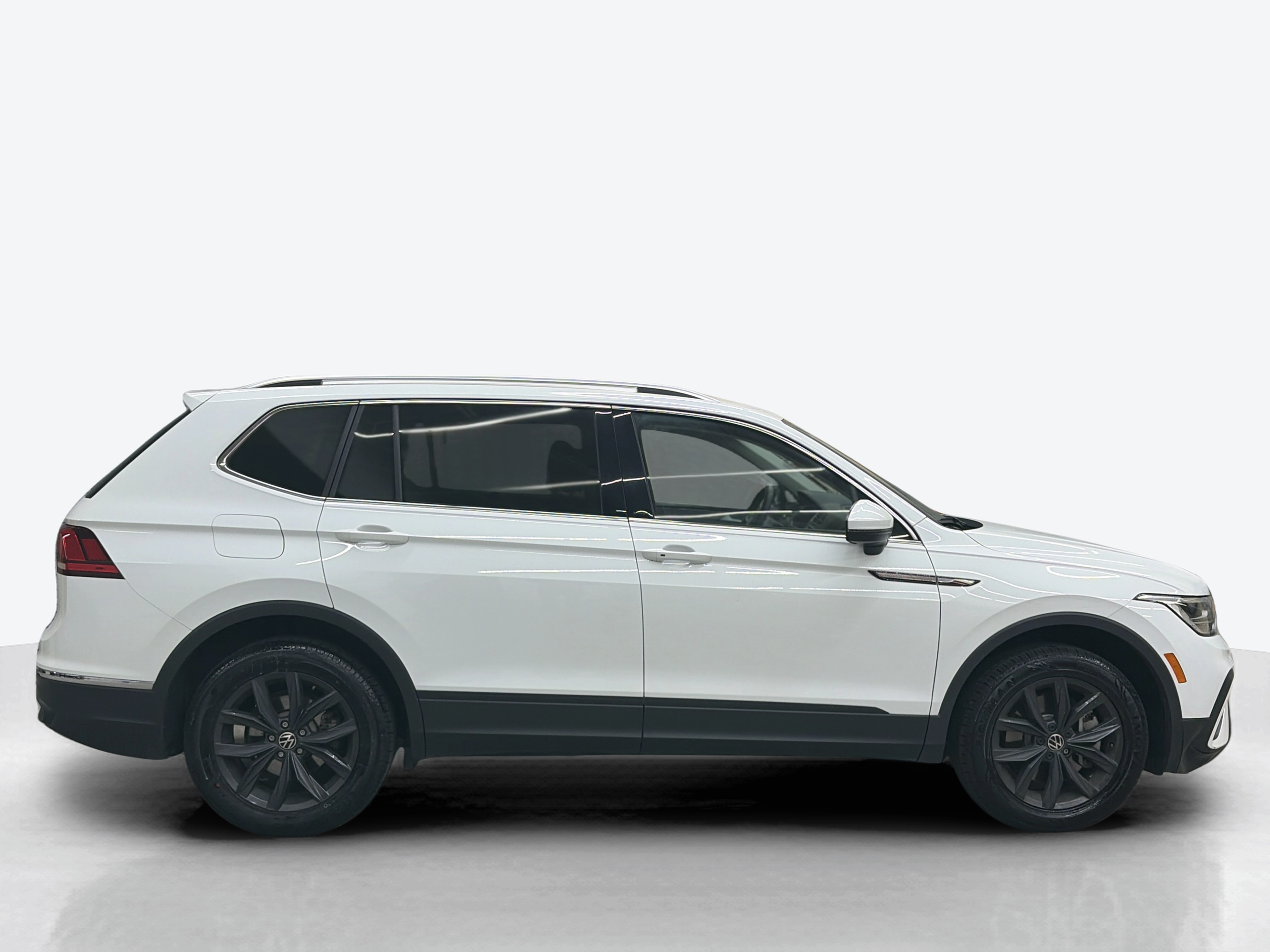 Vehicle exterior side