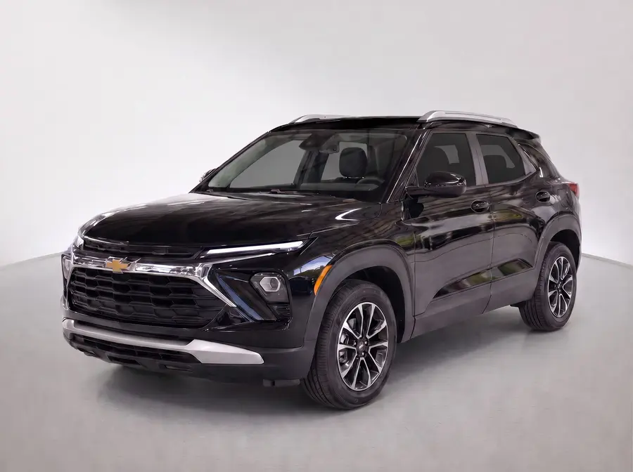 2025 Chevrolet Trailblazer — image 1 of 9