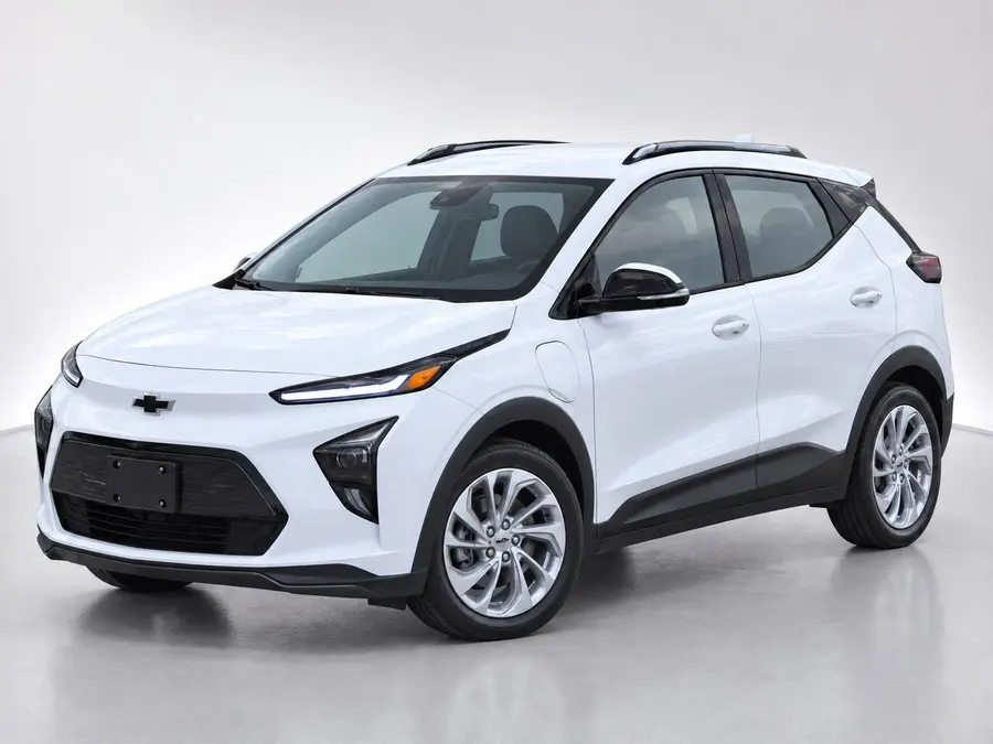 2023 Chevrolet Bolt EUV — image 1 of 9