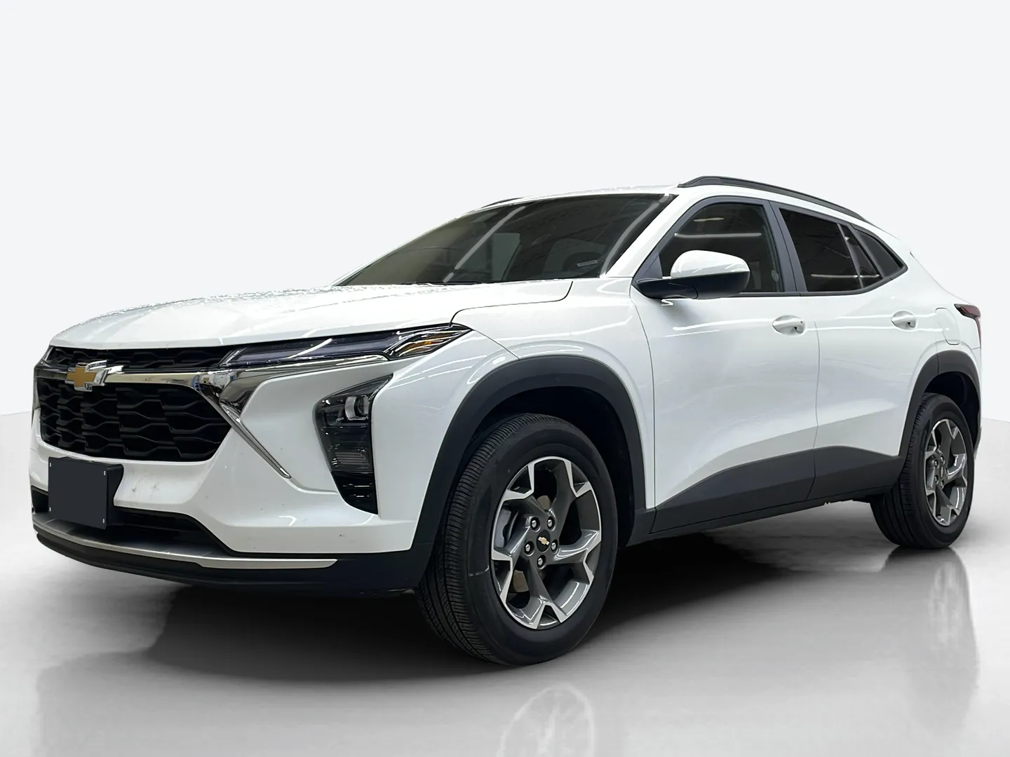 2025 Chevrolet Trax — image 1 of 8