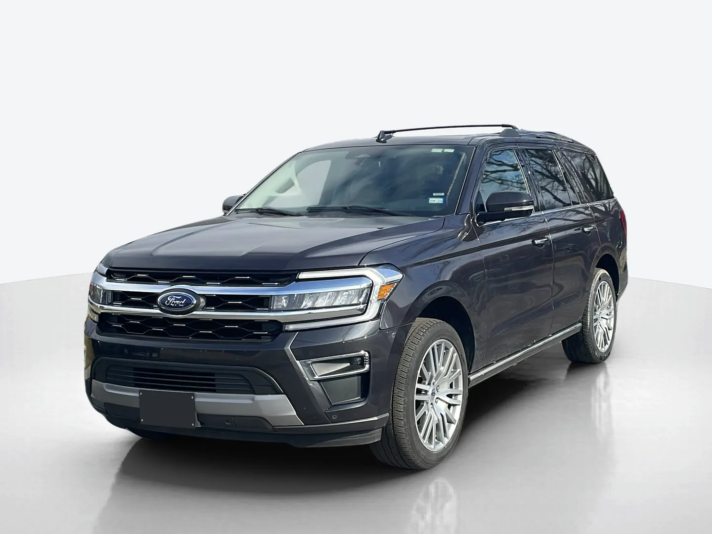 2024 Ford Expedition — image 1 of 6