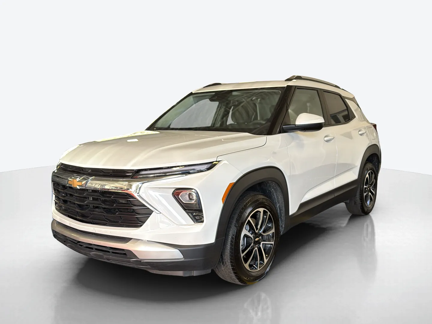 2025 Chevrolet Trailblazer — image 1 of 8