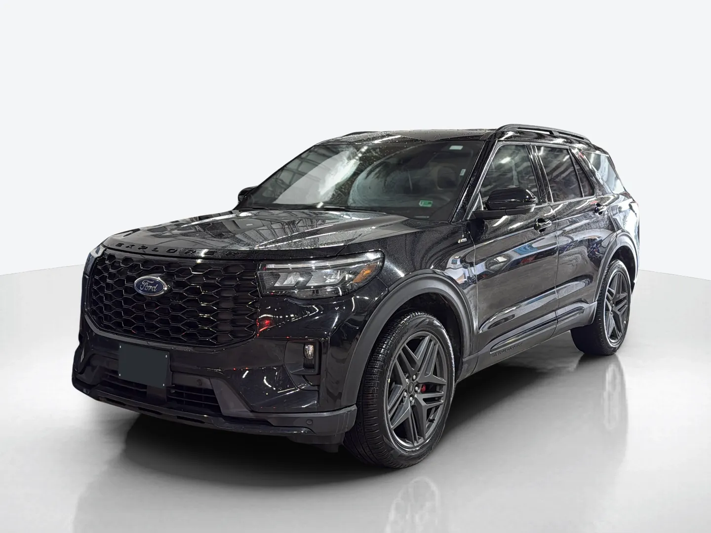 2025 Ford Explorer — image 1 of 8