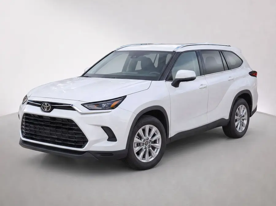 2025 Toyota Grand Highlander — image 1 of 9