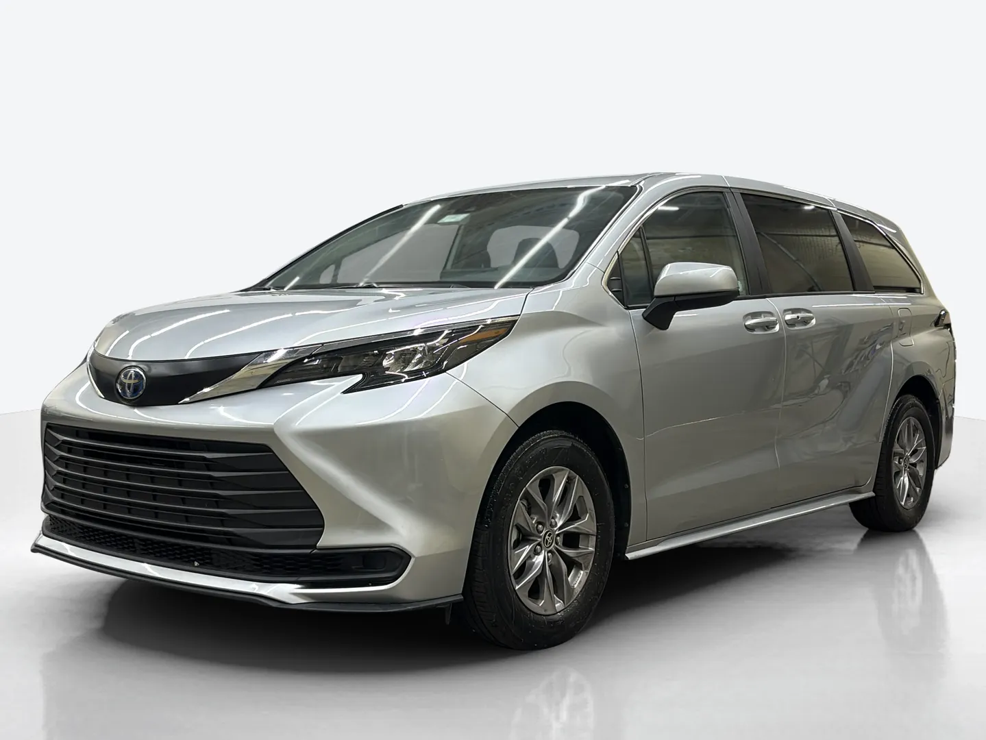 2025 Toyota Sienna