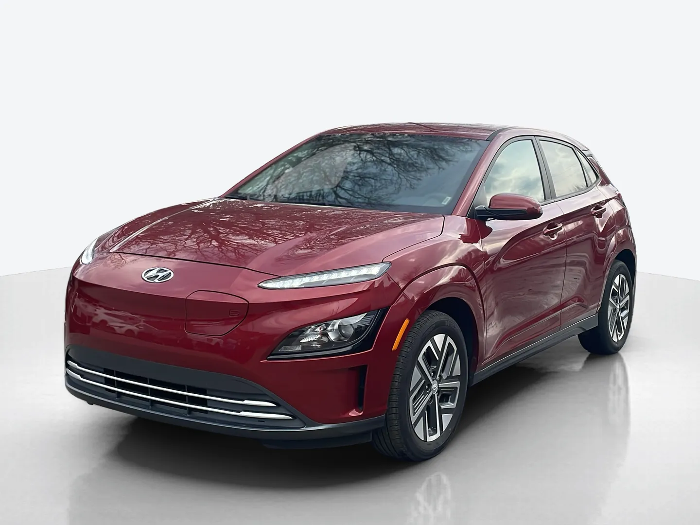2023 Hyundai Kona Electric — image 1 of 8